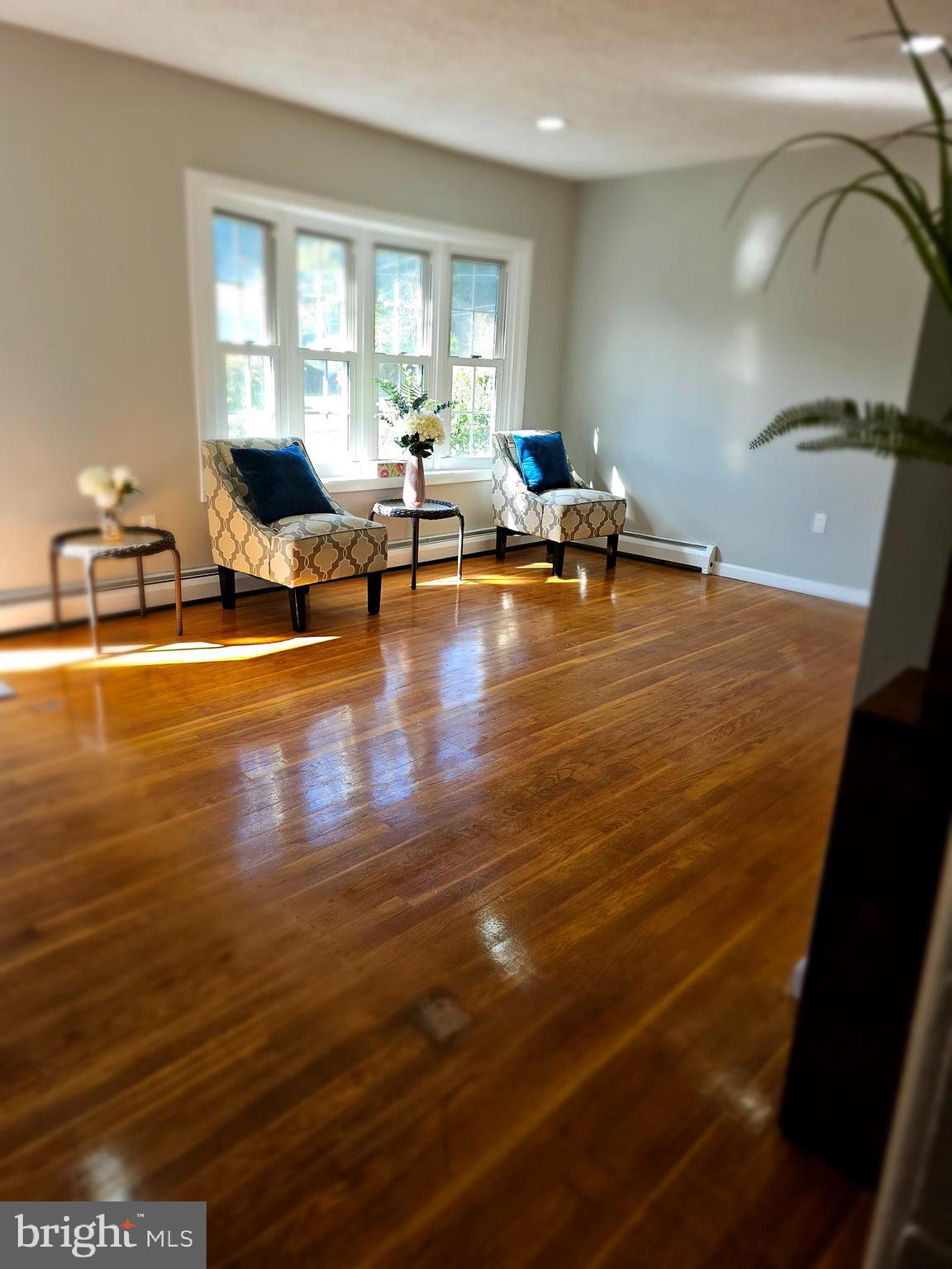 LONGVIEW - Residential