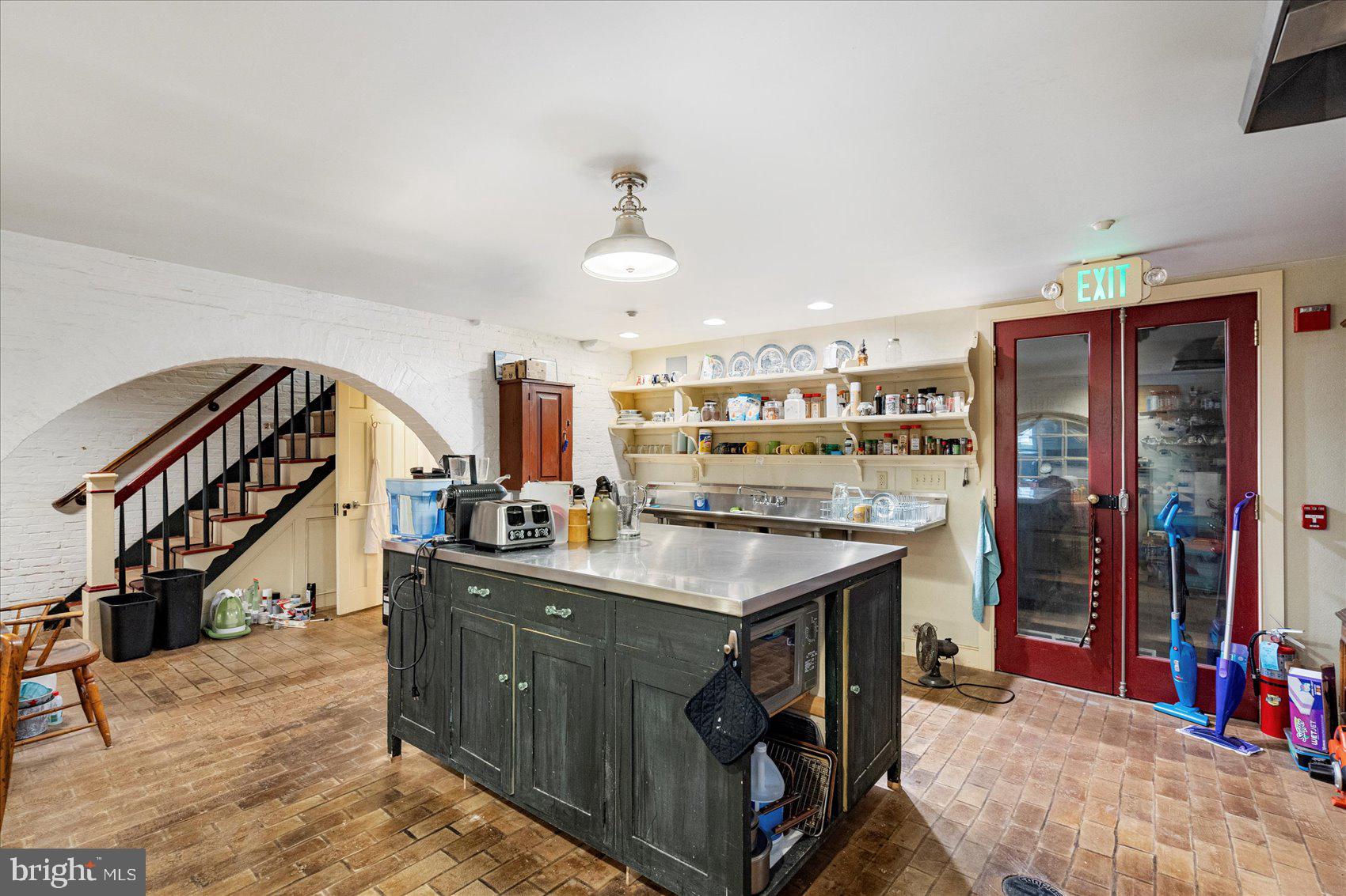 RIDGELY'S DELIGHT - Commercial Sale