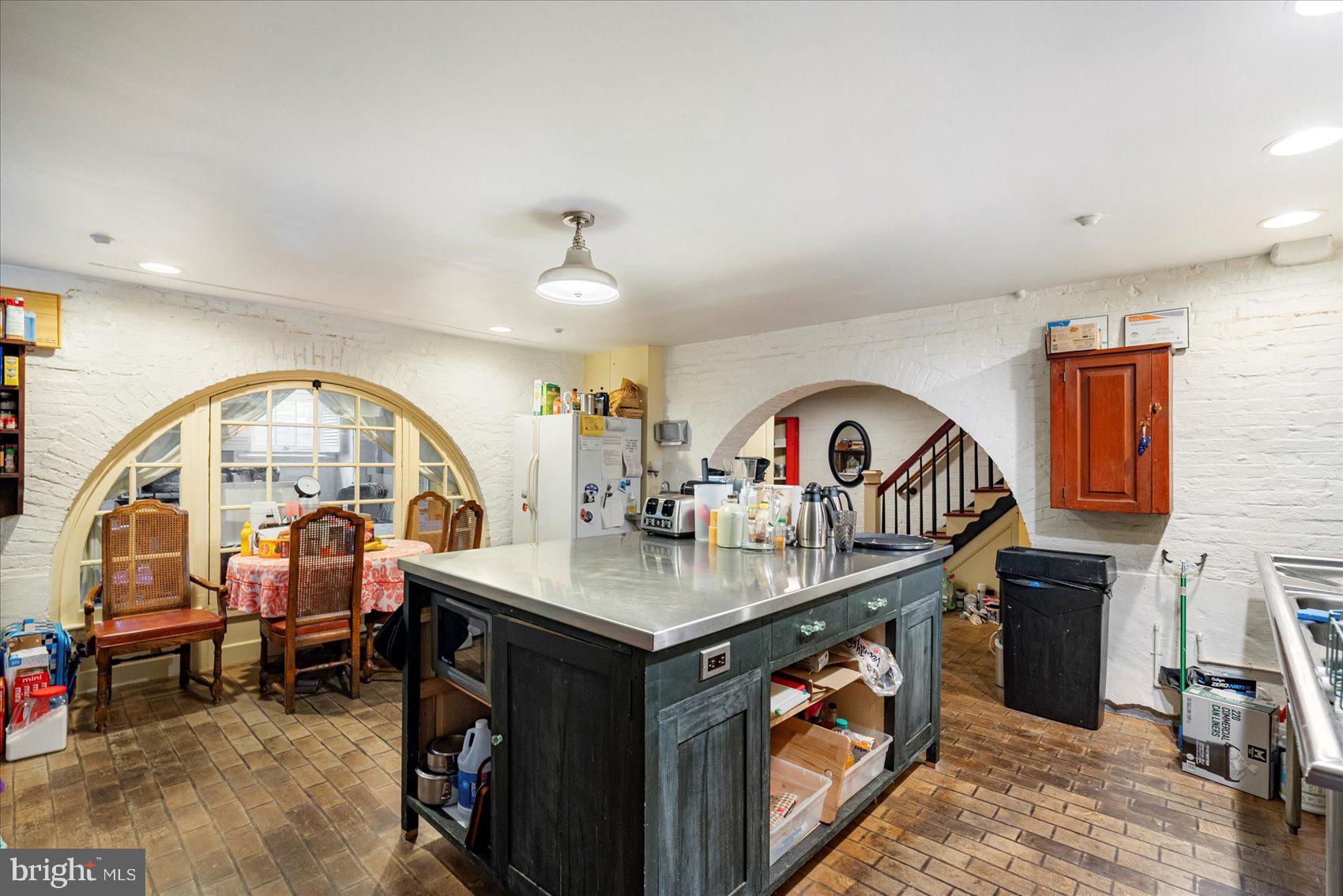 RIDGELY'S DELIGHT - Commercial Sale
