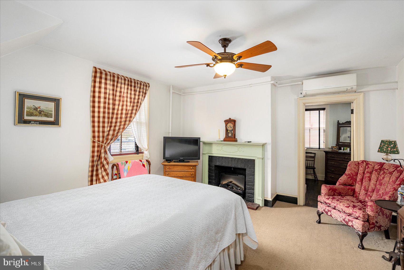 RIDGELY'S DELIGHT - Commercial Sale