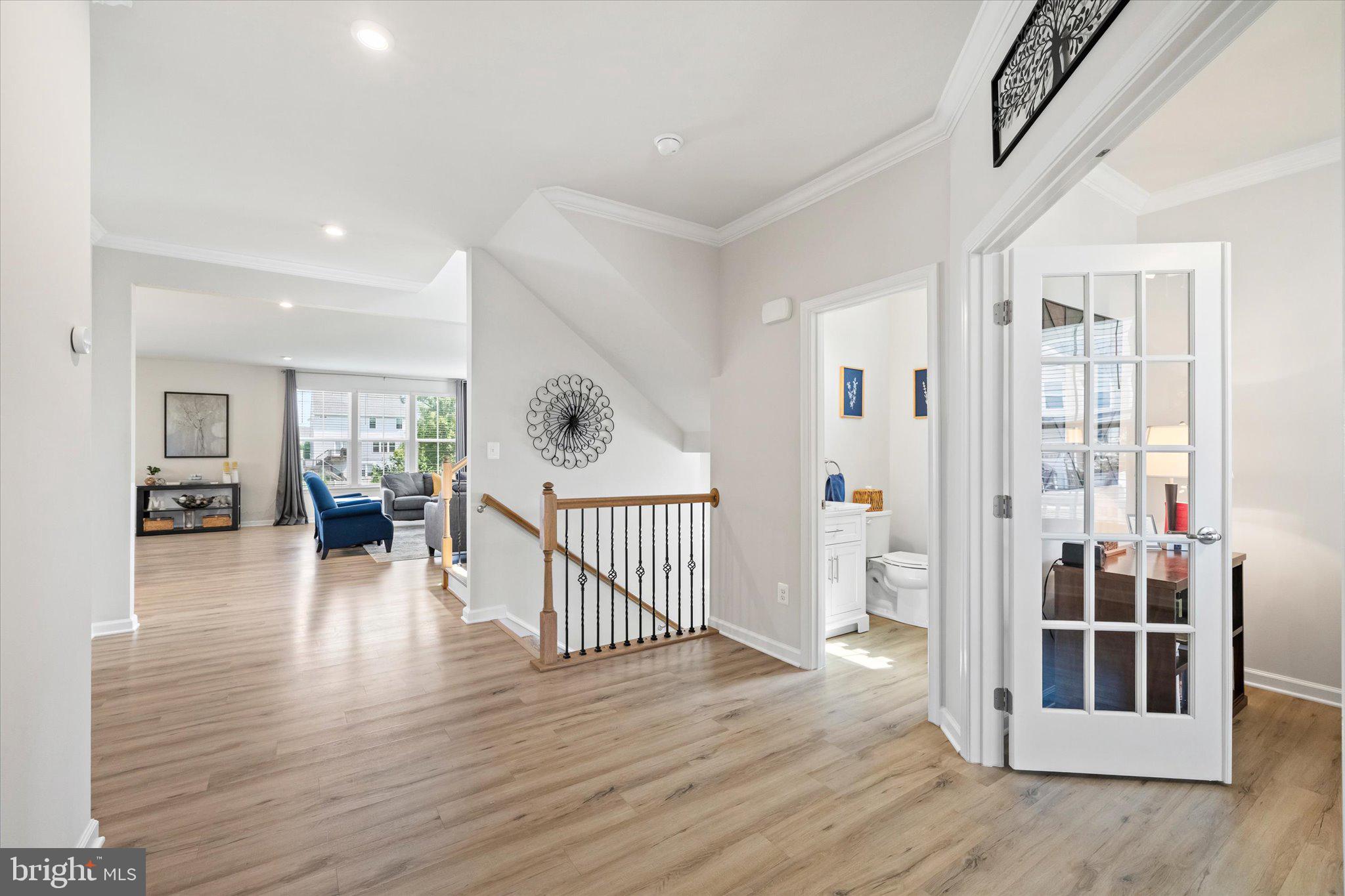 MAY'S QUARTER - Residential