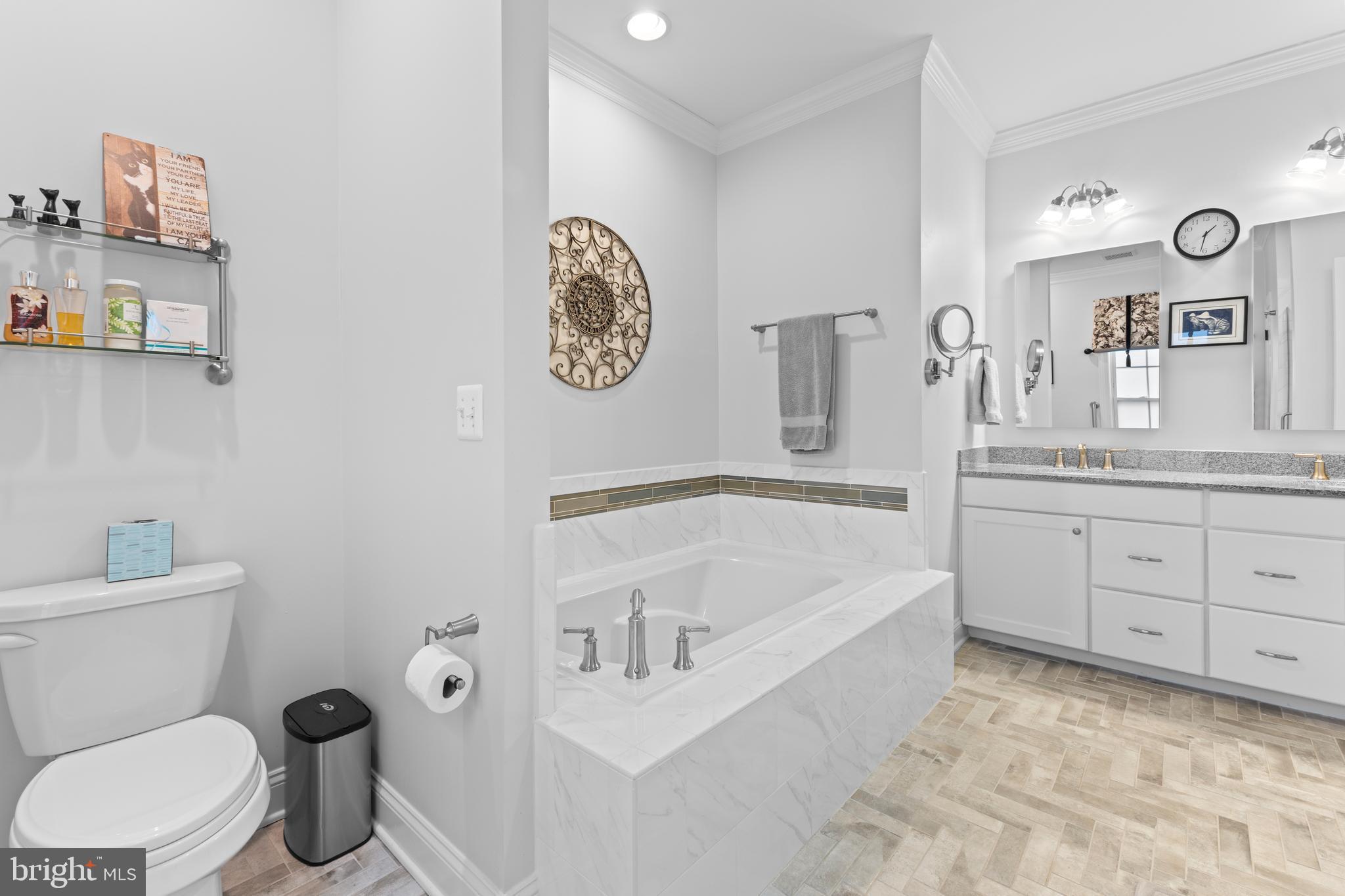 EASTON VILLAGE - Residential