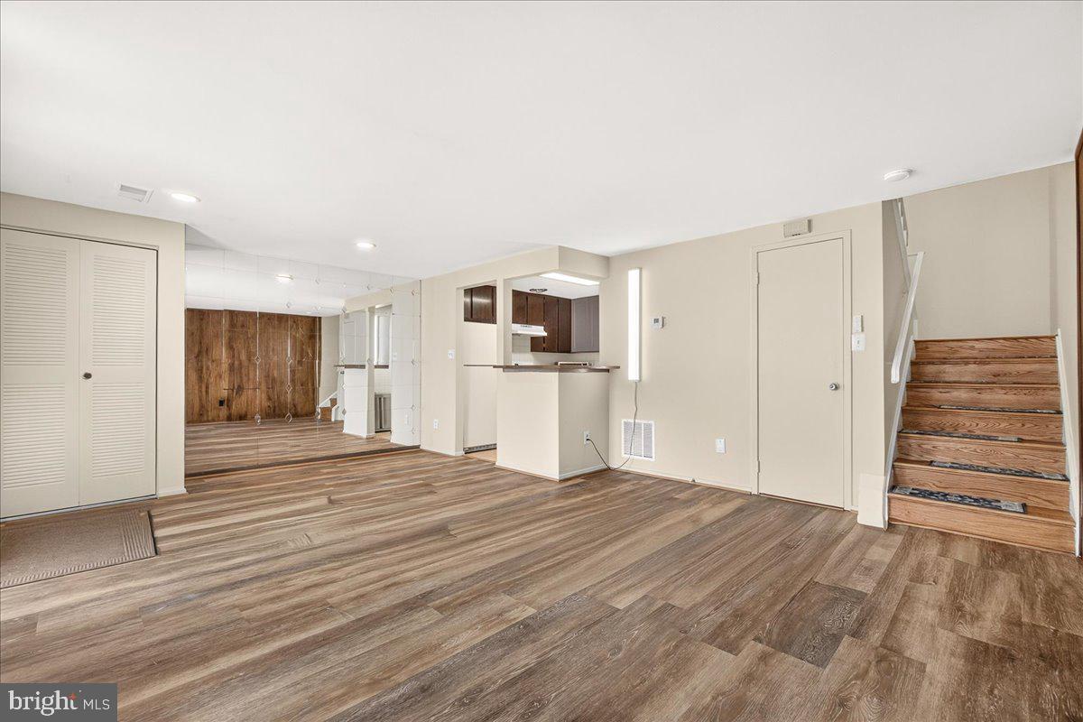 THOMAS CHOICE WEST - Residential