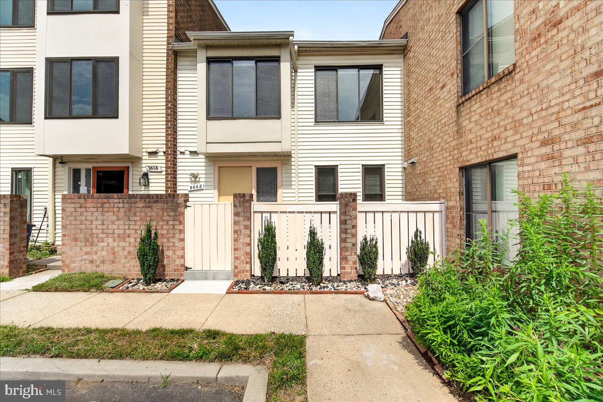 THOMAS CHOICE WEST - Residential