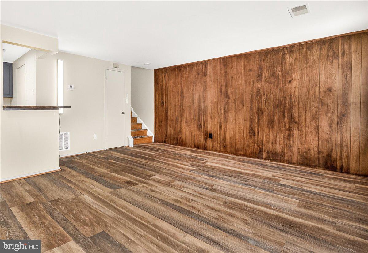 THOMAS CHOICE WEST - Residential