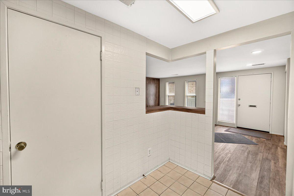 THOMAS CHOICE WEST - Residential