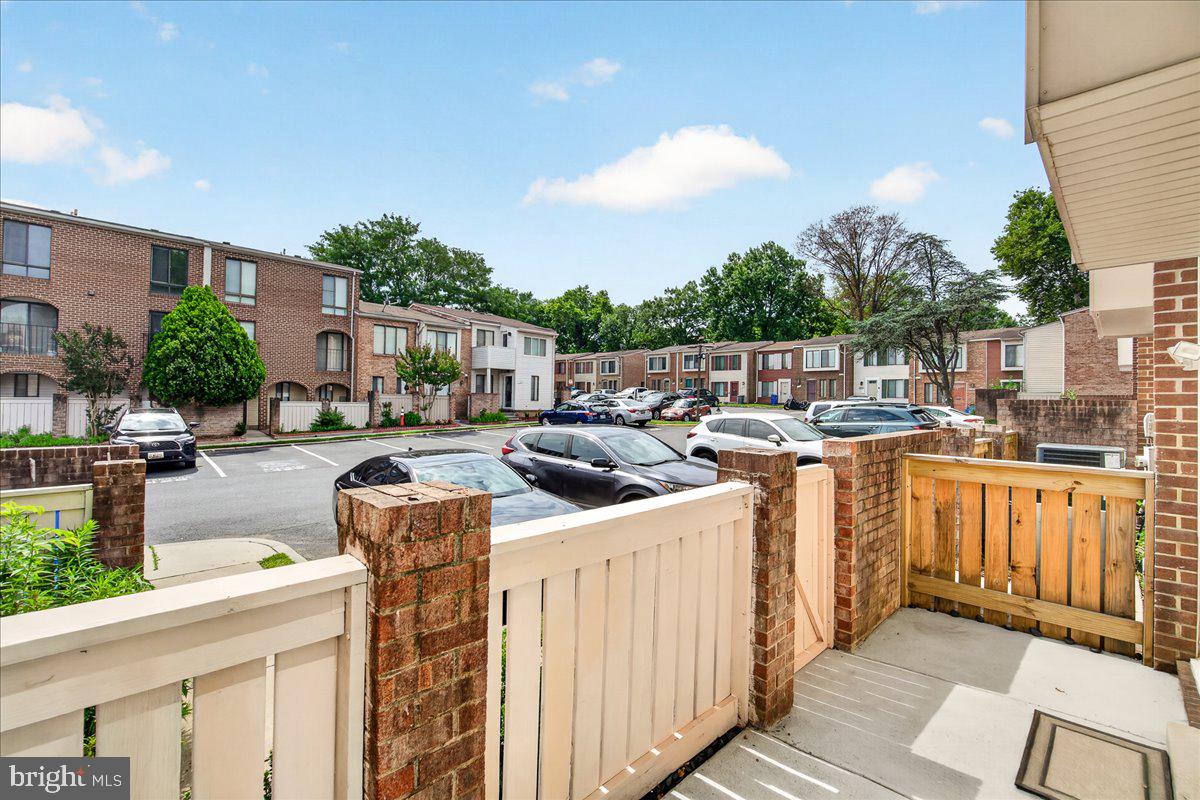 THOMAS CHOICE WEST - Residential