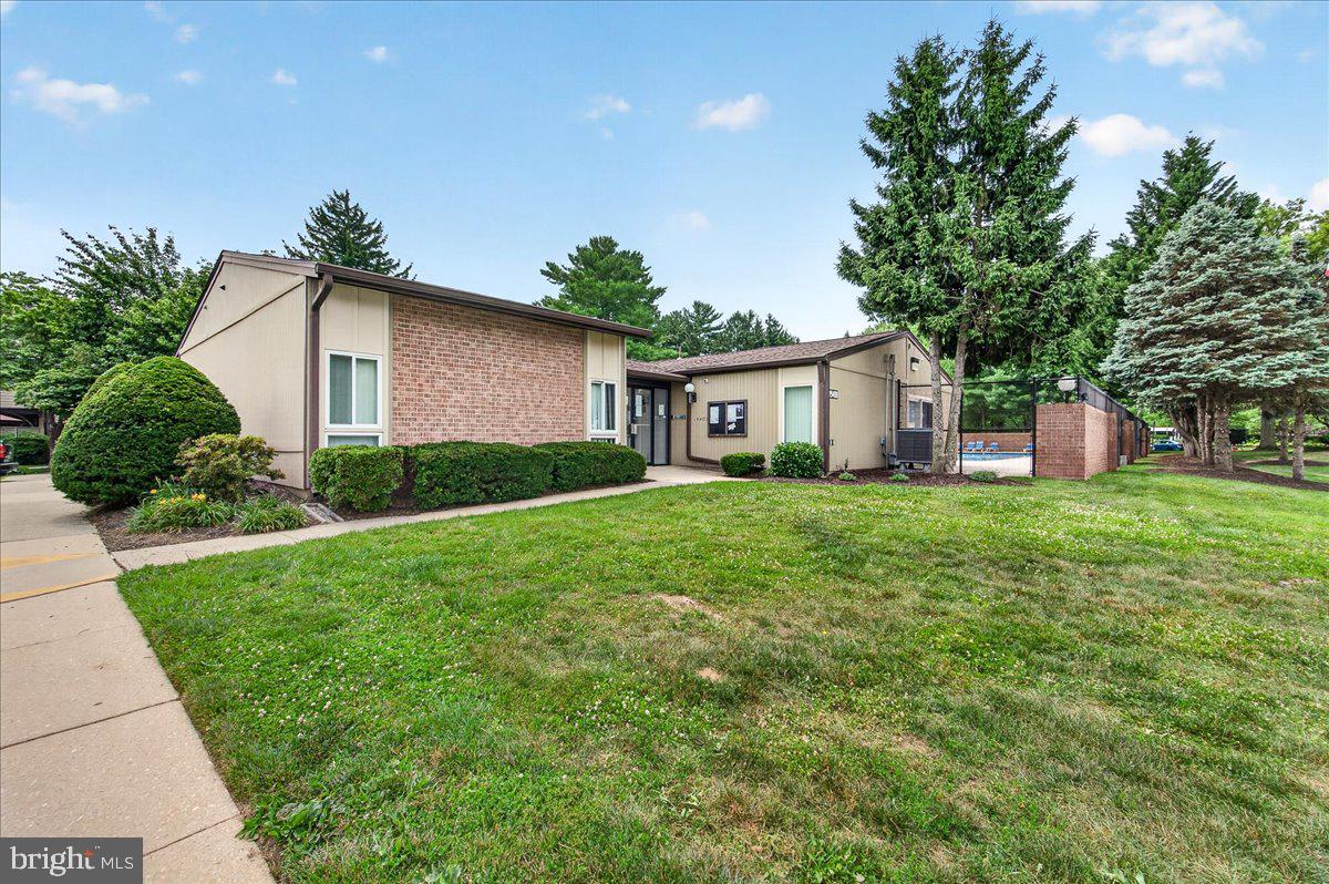 THOMAS CHOICE WEST - Residential