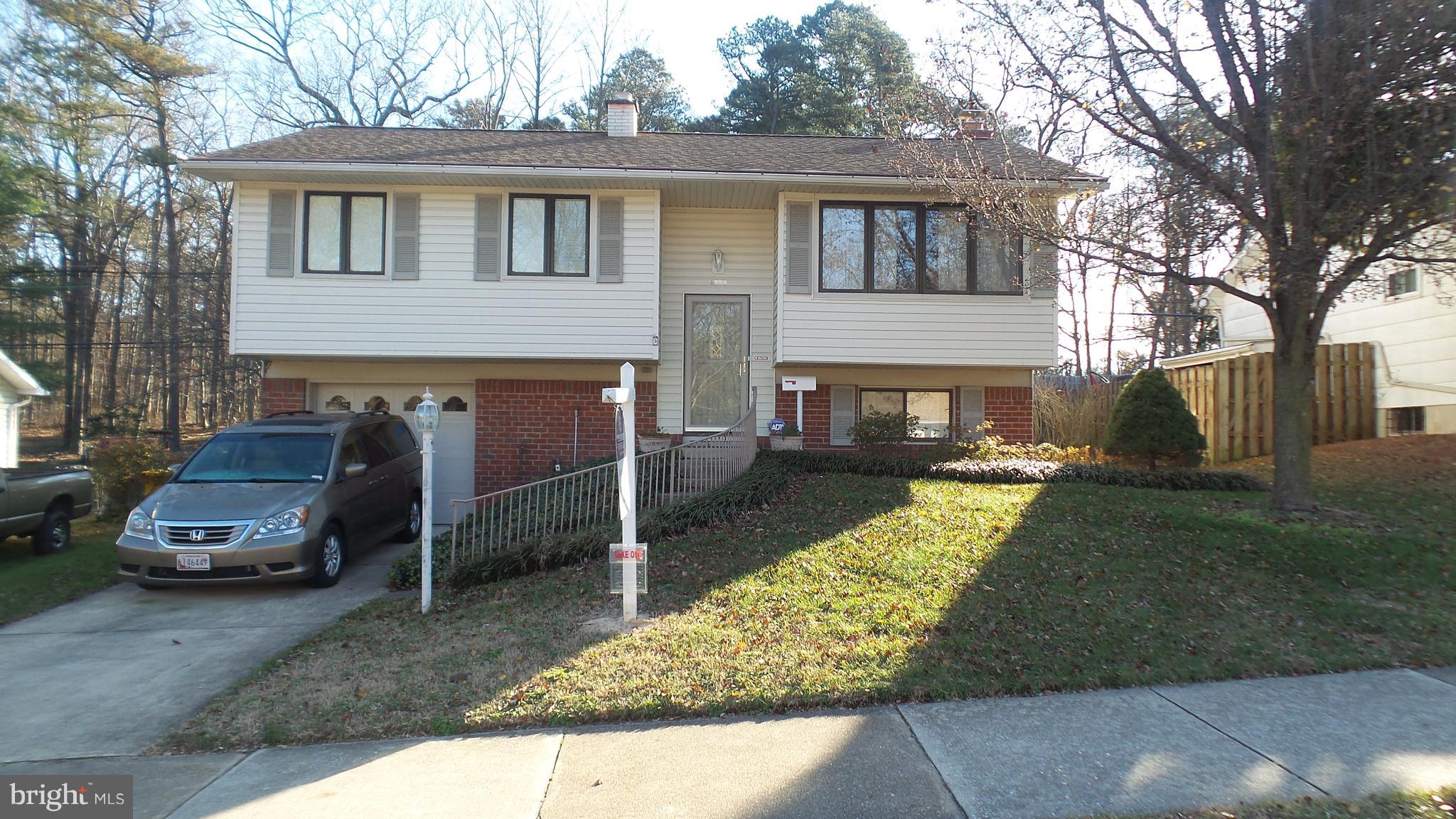 Lovely Single family home. Recently upgraded to provide a large master bedroom and beautiful sunroom directly off the deck area. Also has  large family room with an original brick fireplace. If you like the outdoors without the pleasure of mosquitos there is a nice screened in porch under the deck.  Nice sized deck which is great for entertaining.