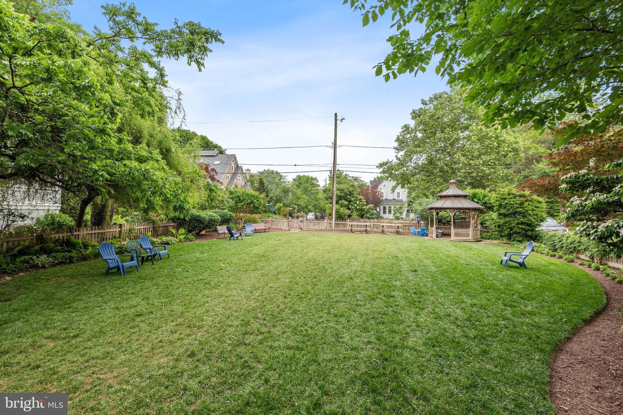 CHEVY CHASE - Residential