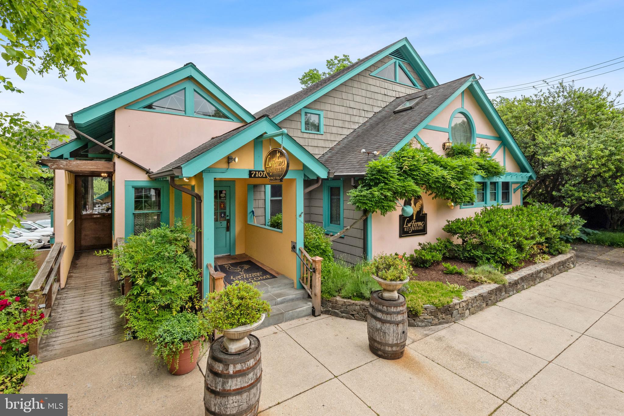 CHEVY CHASE - Residential