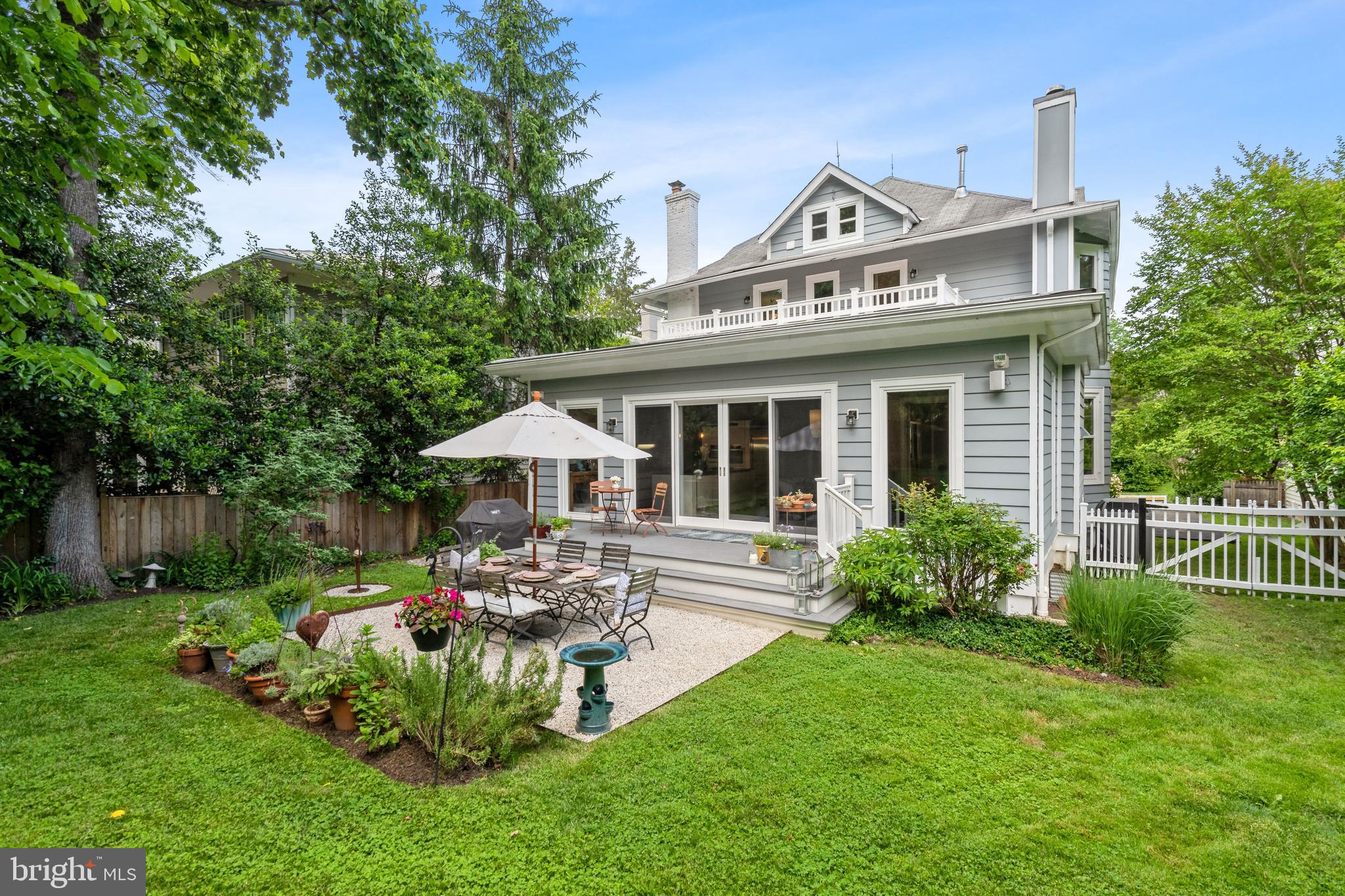 CHEVY CHASE - Residential