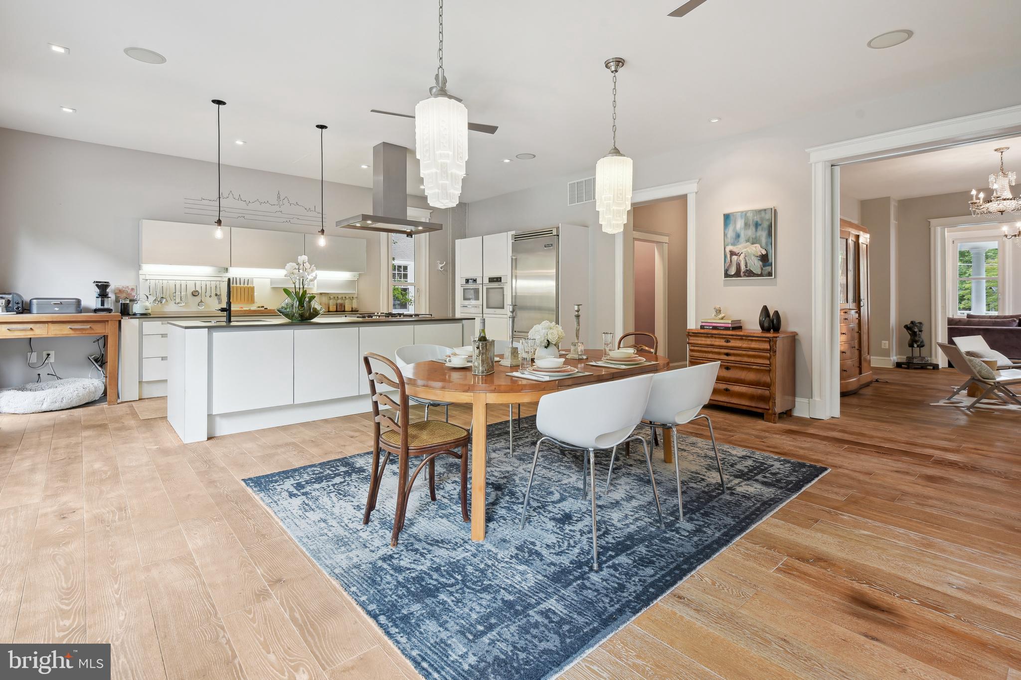 CHEVY CHASE - Residential