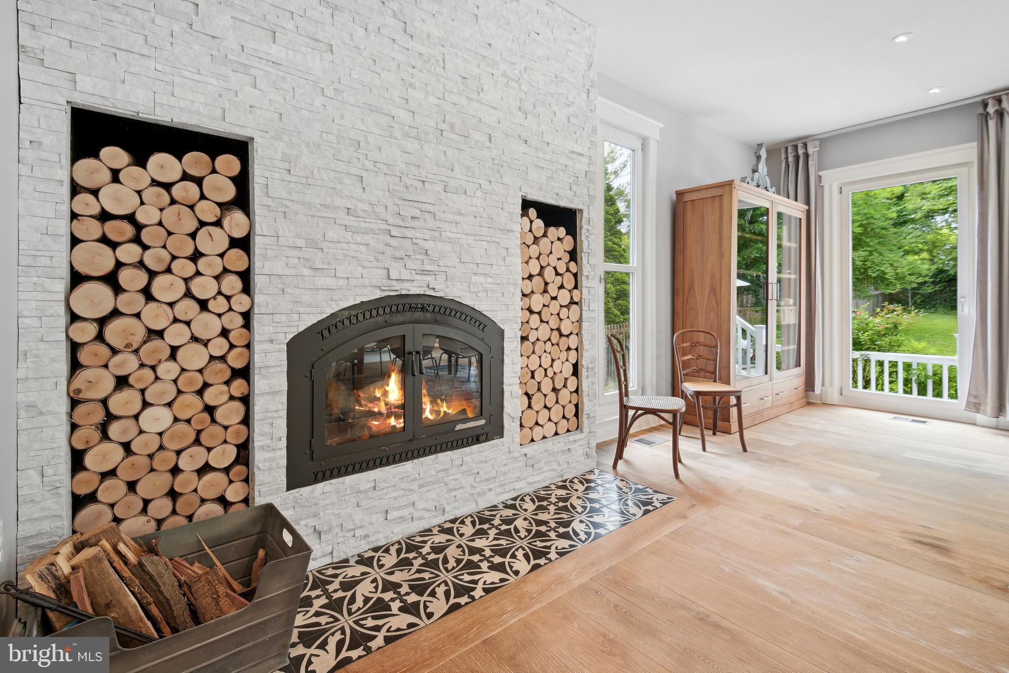 CHEVY CHASE - Residential