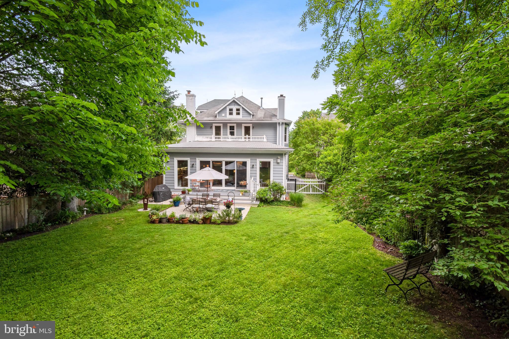 CHEVY CHASE - Residential