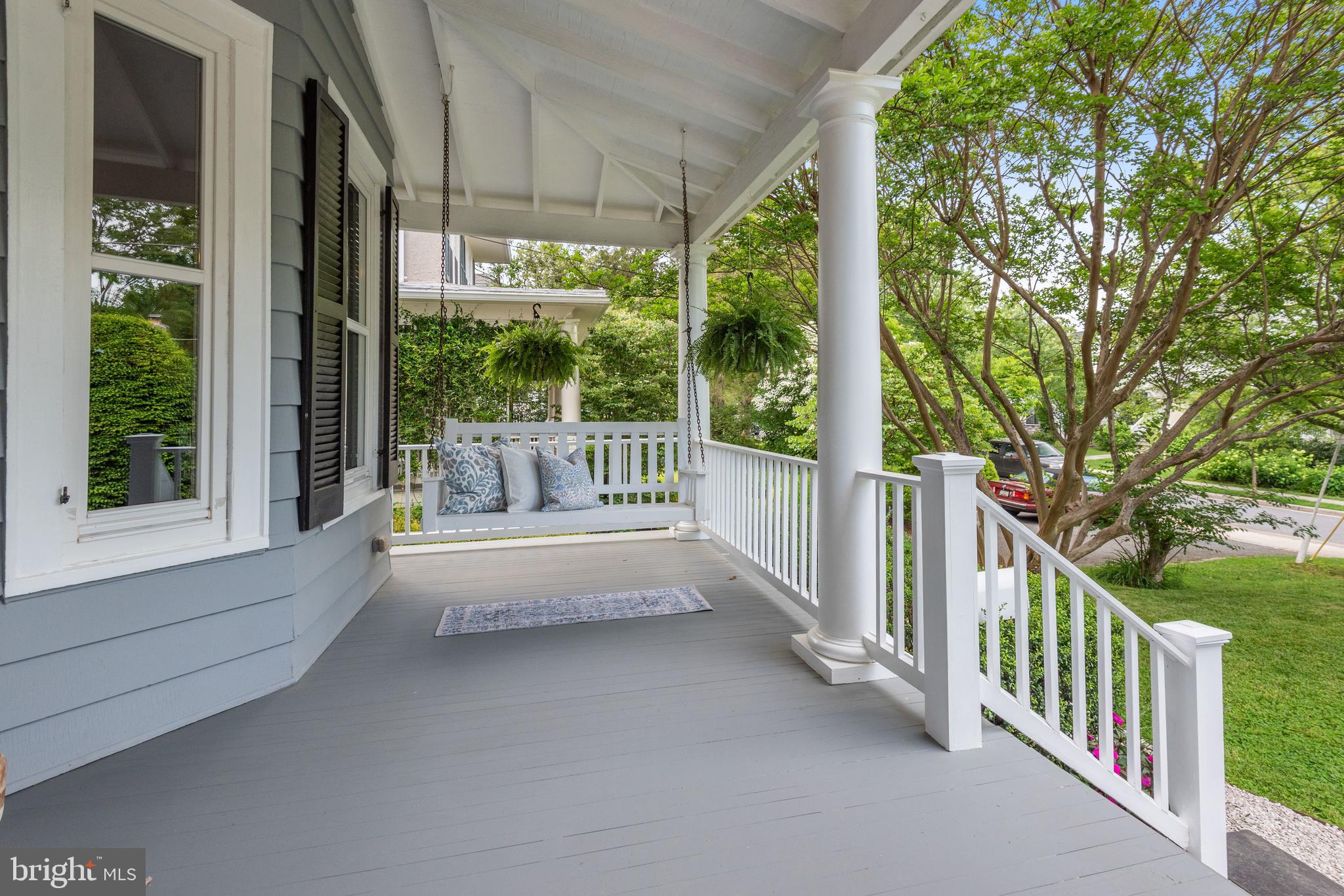 CHEVY CHASE - Residential