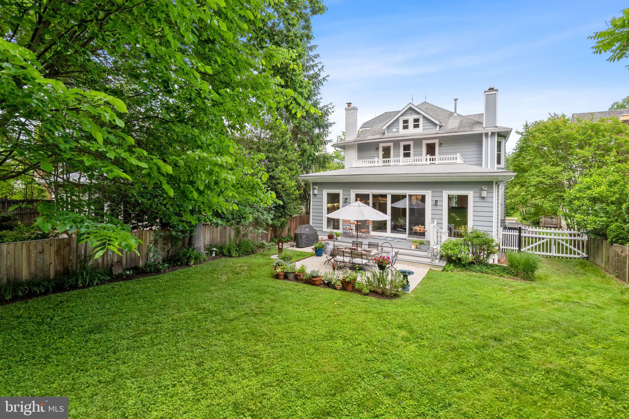 CHEVY CHASE - Residential