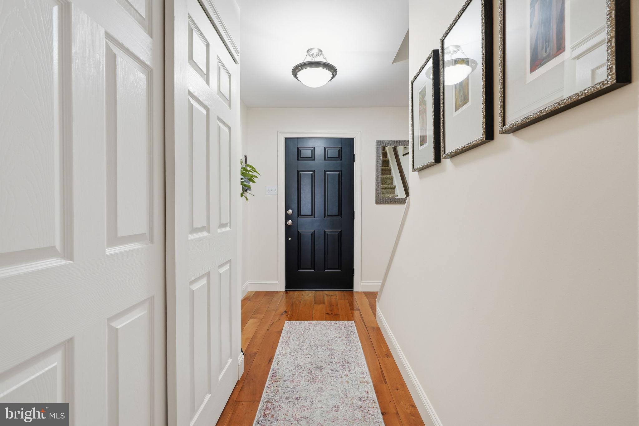 OXFORD GLEN - Residential
