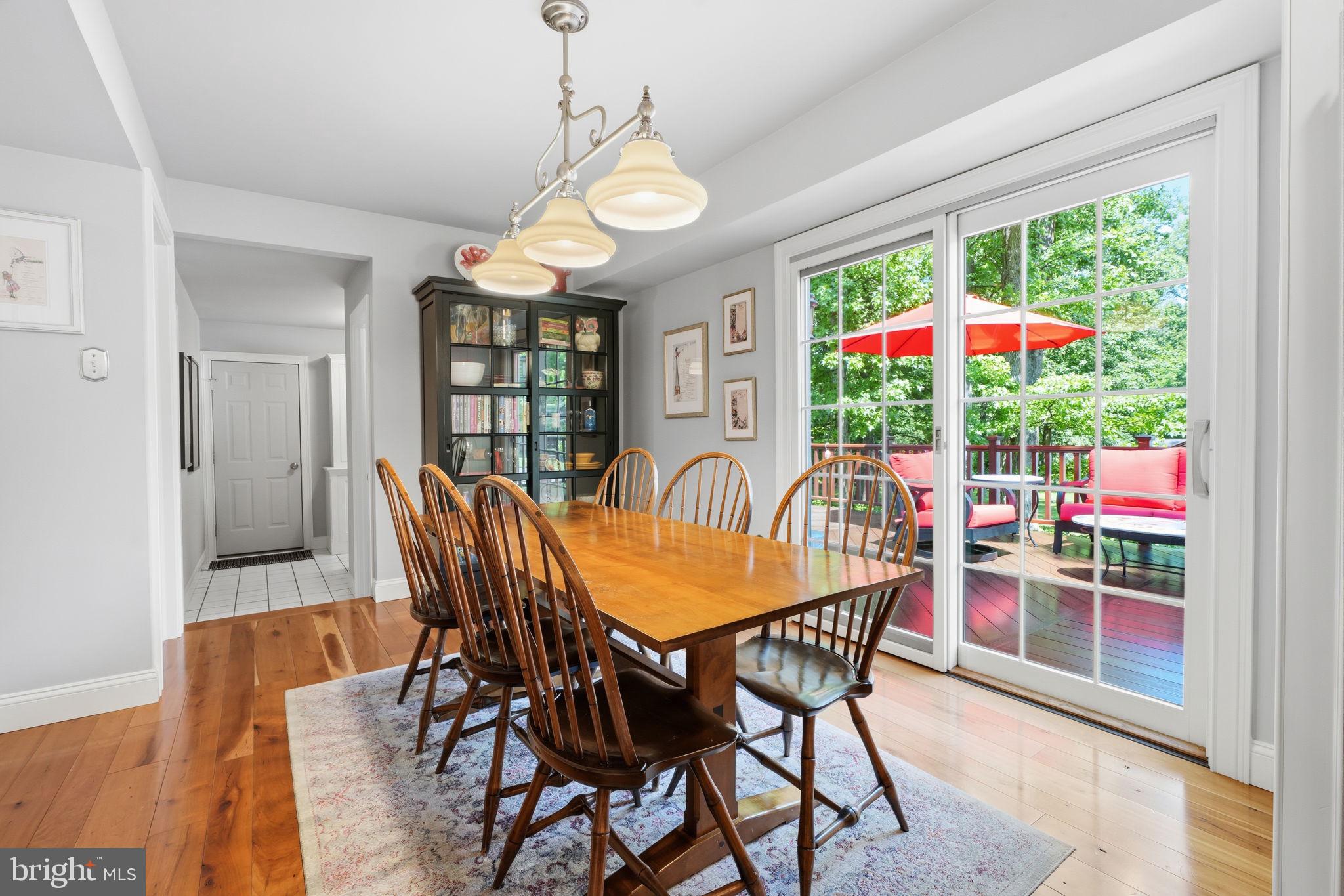 OXFORD GLEN - Residential