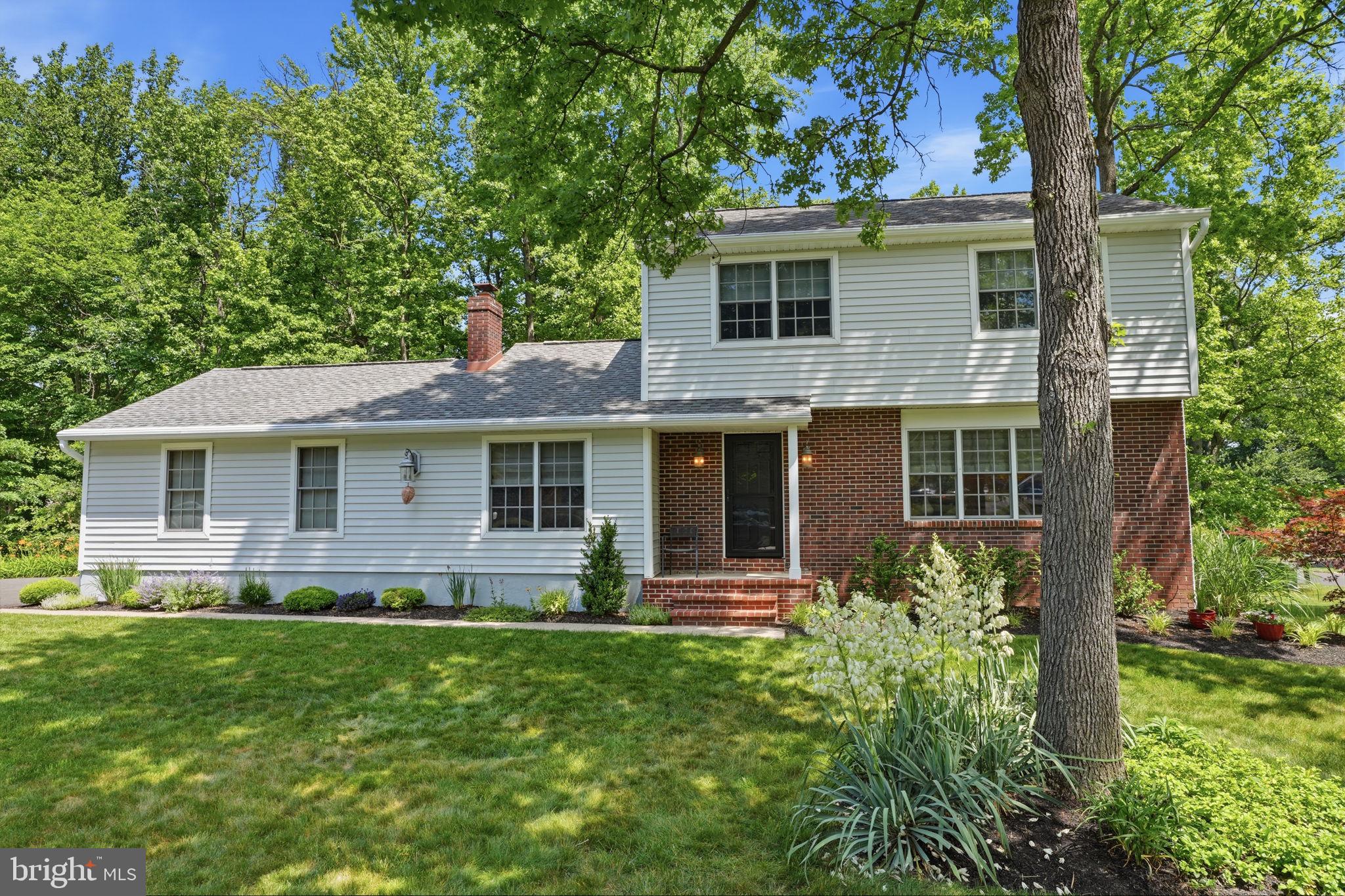 OXFORD GLEN - Residential