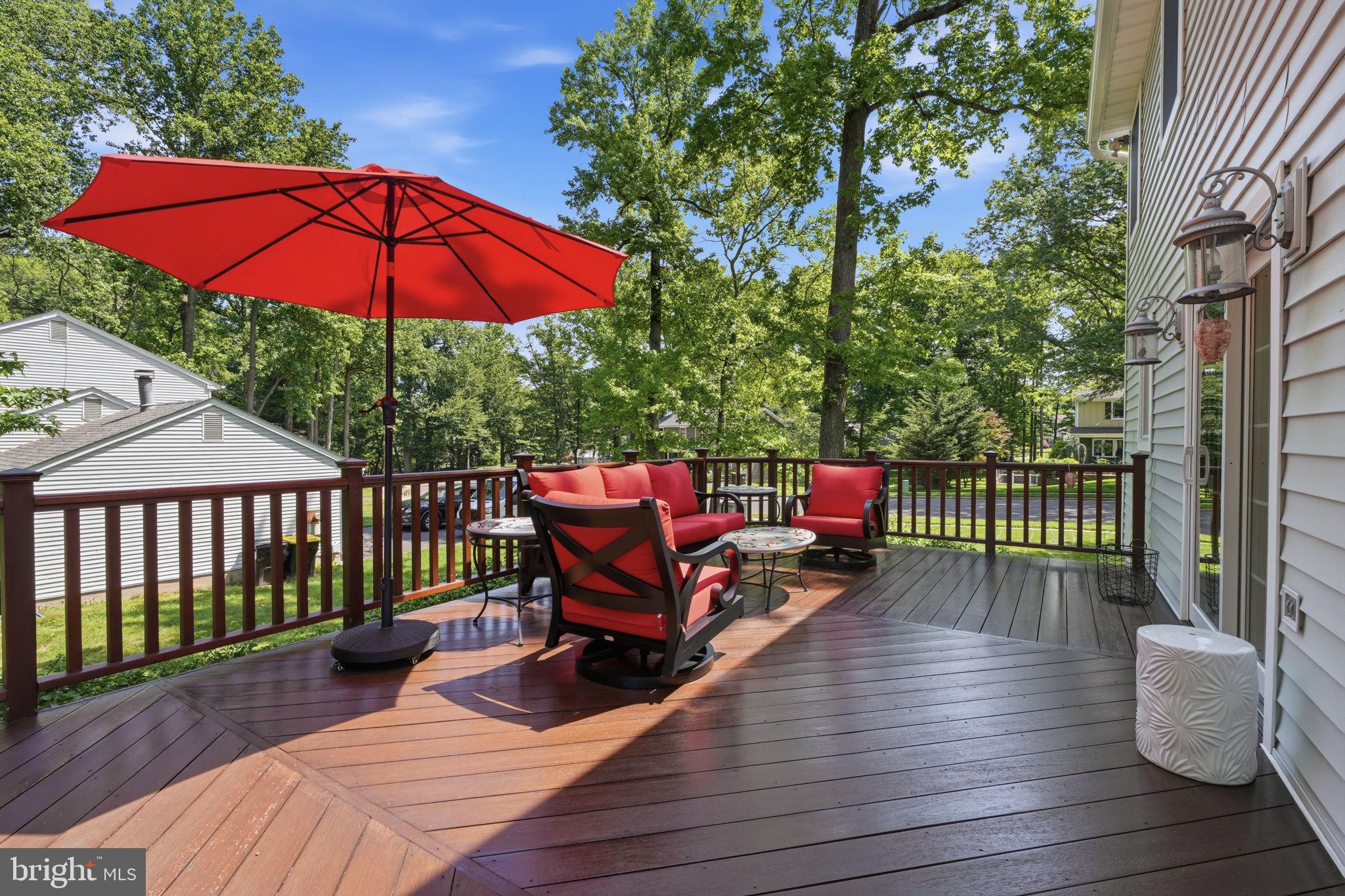 OXFORD GLEN - Residential