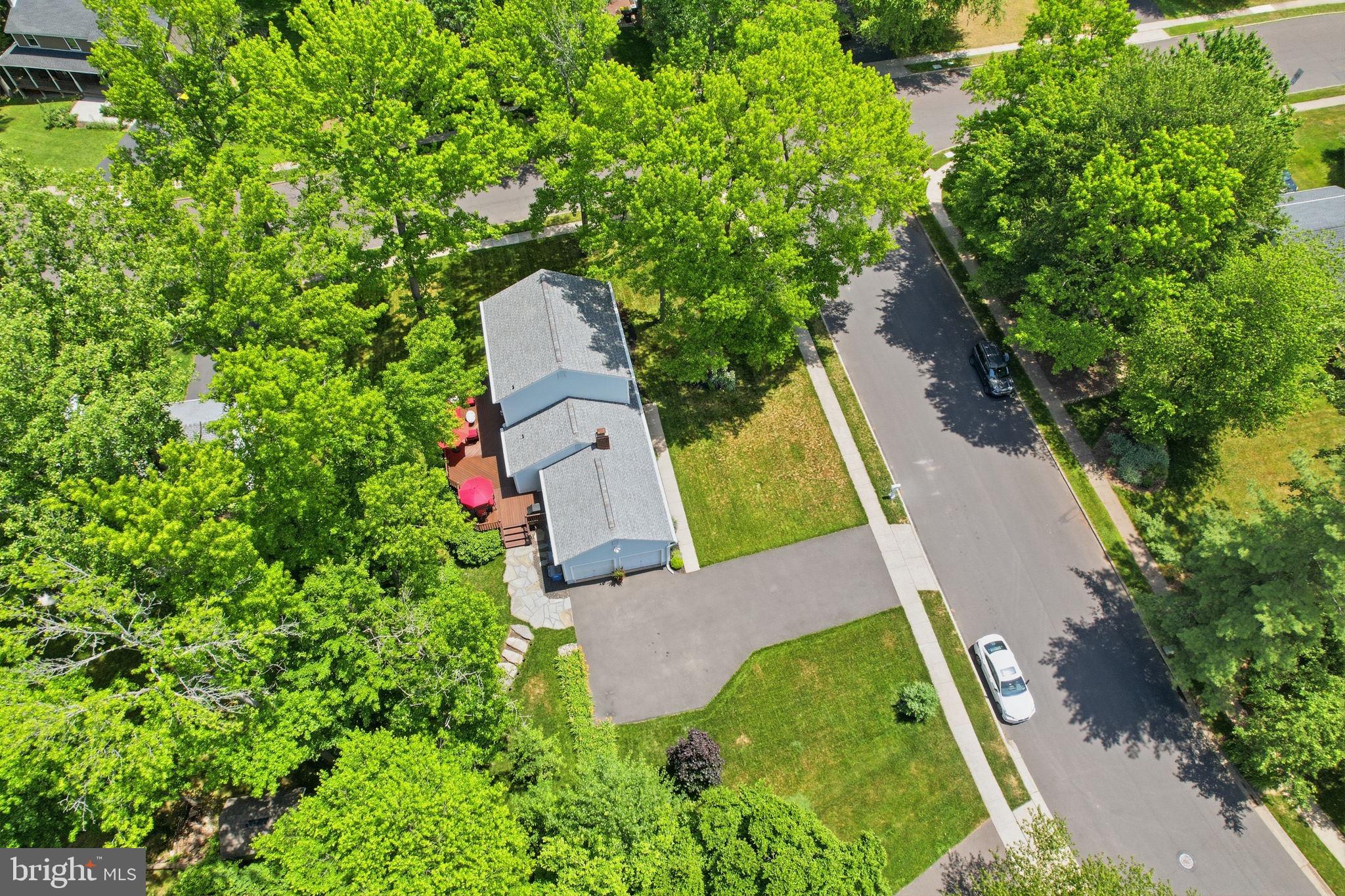 OXFORD GLEN - Residential