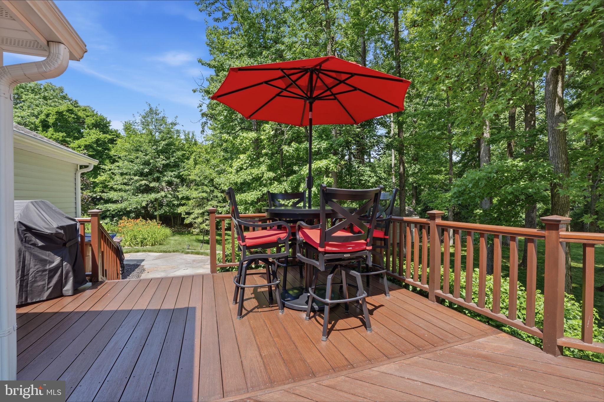 OXFORD GLEN - Residential