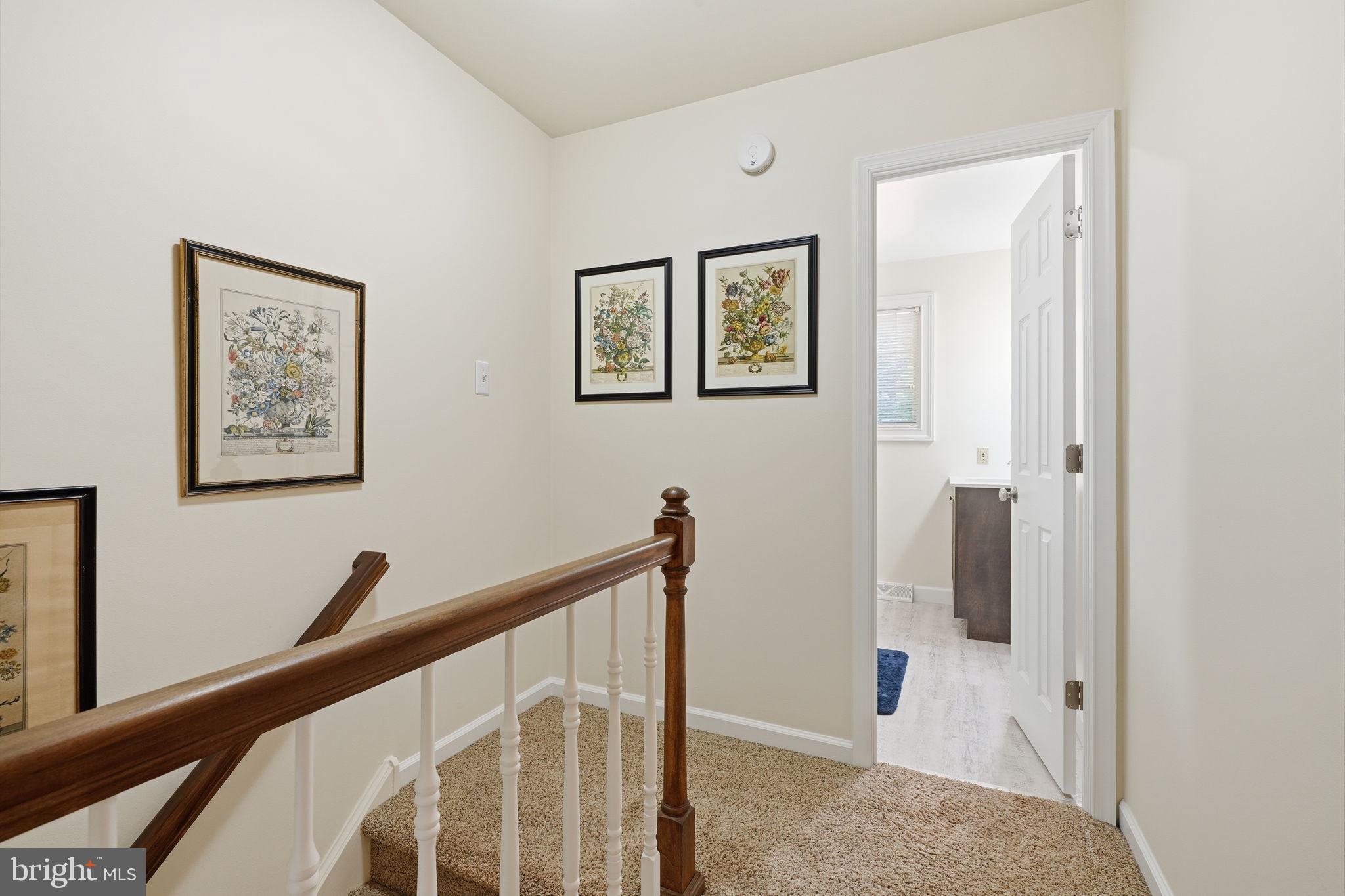 OXFORD GLEN - Residential