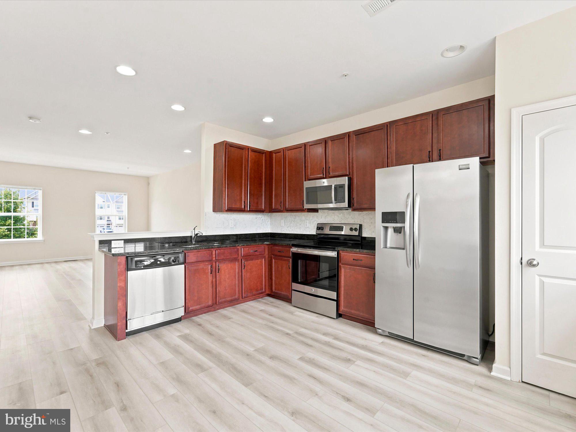 FAIRLESS HILLS - Residential