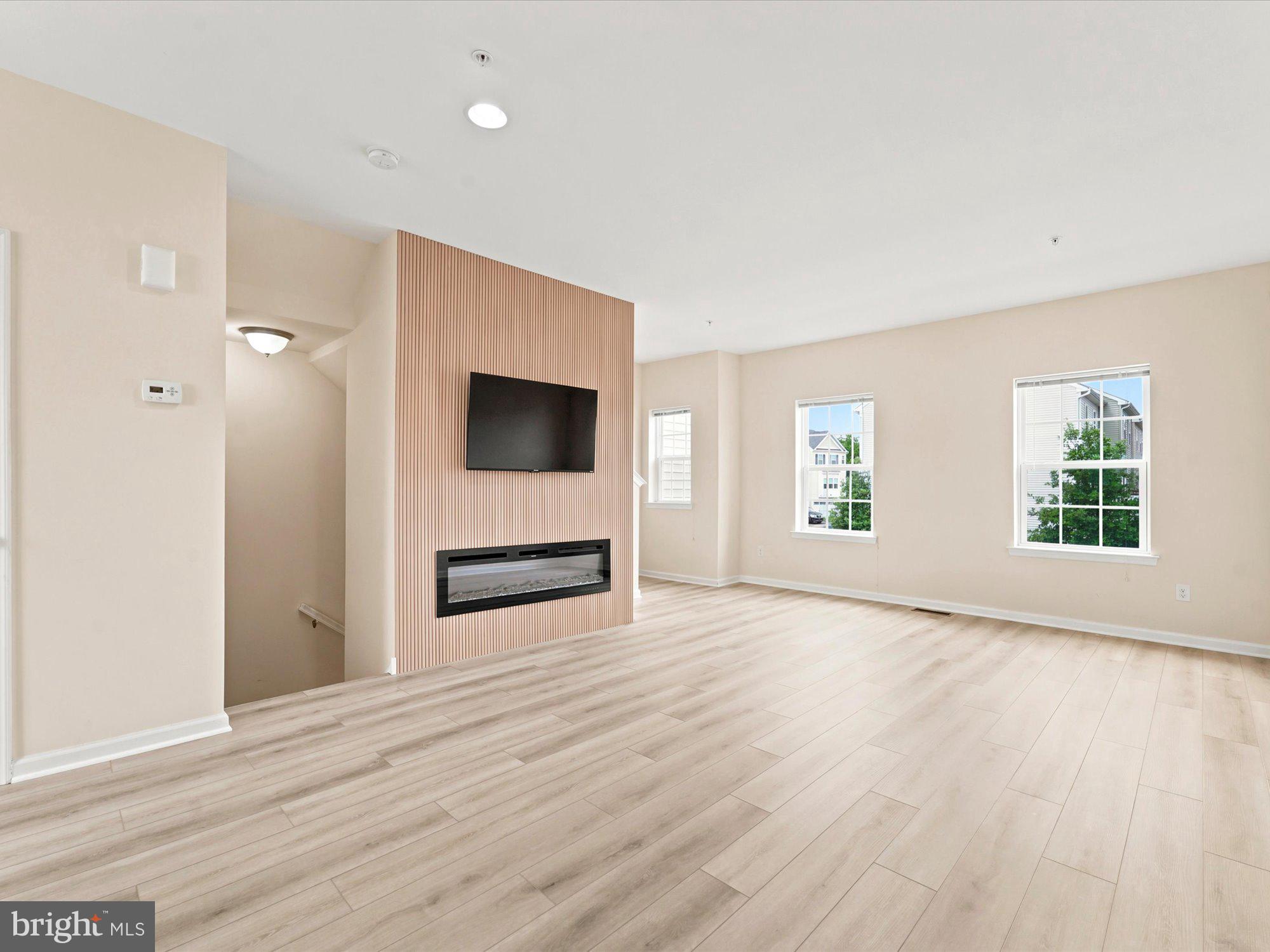FAIRLESS HILLS - Residential