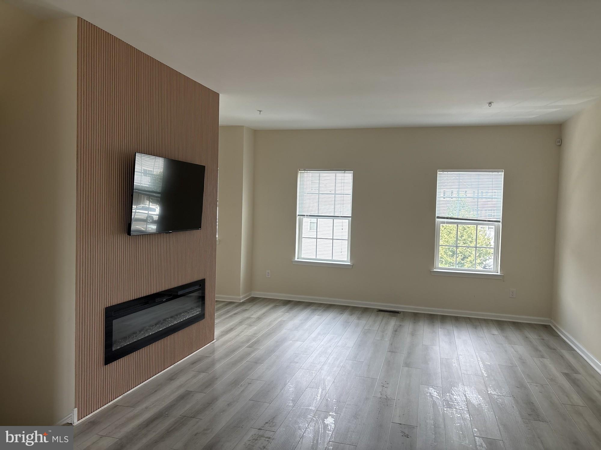 FAIRLESS HILLS - Residential