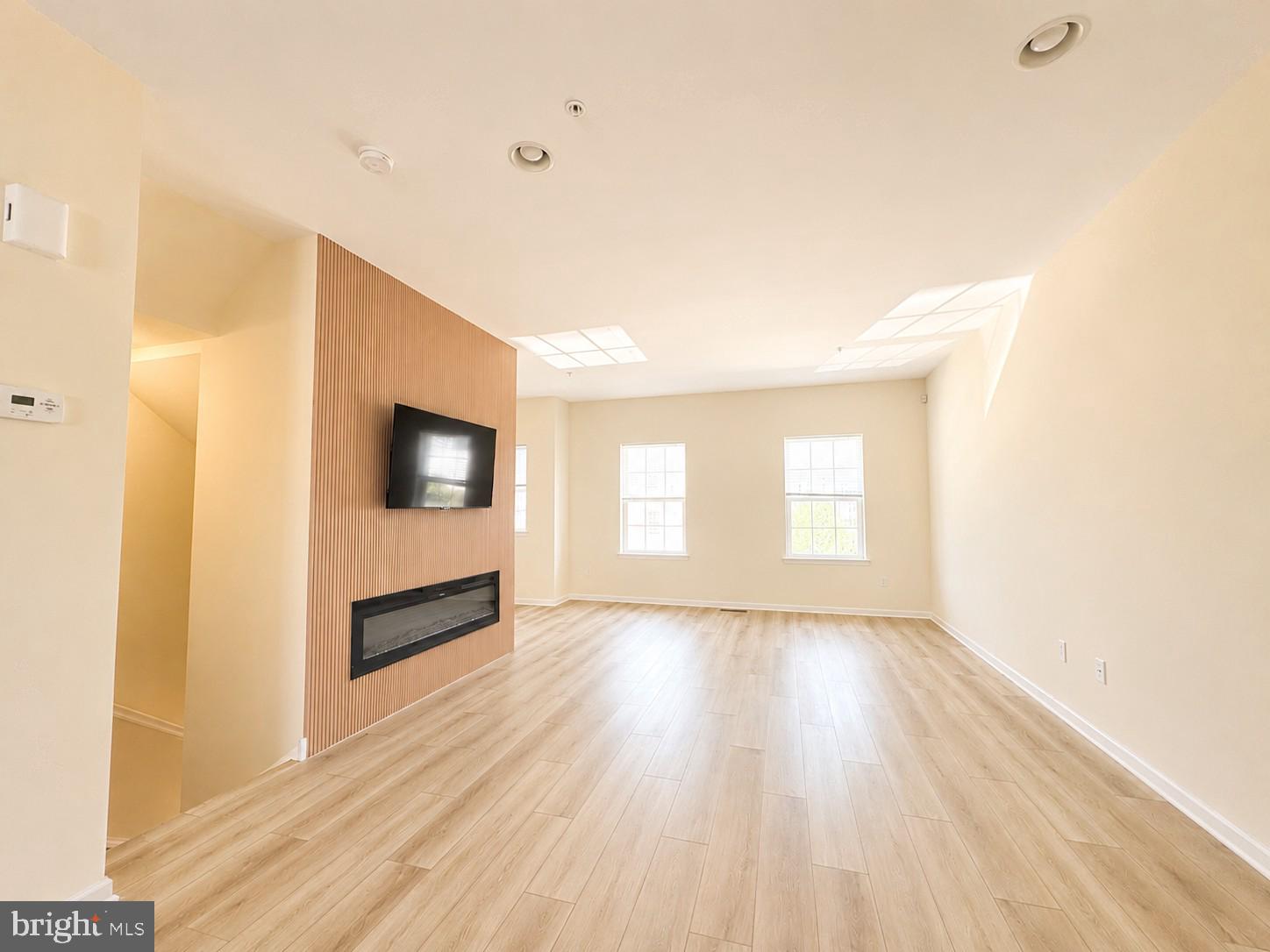 FAIRLESS HILLS - Residential
