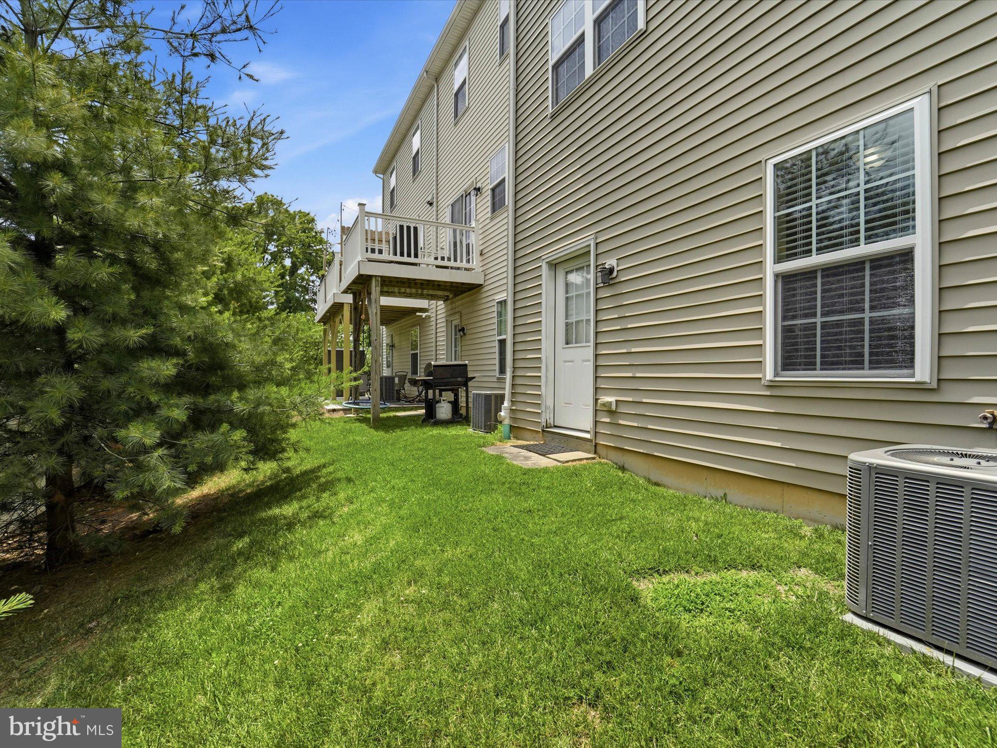 FAIRLESS HILLS - Residential