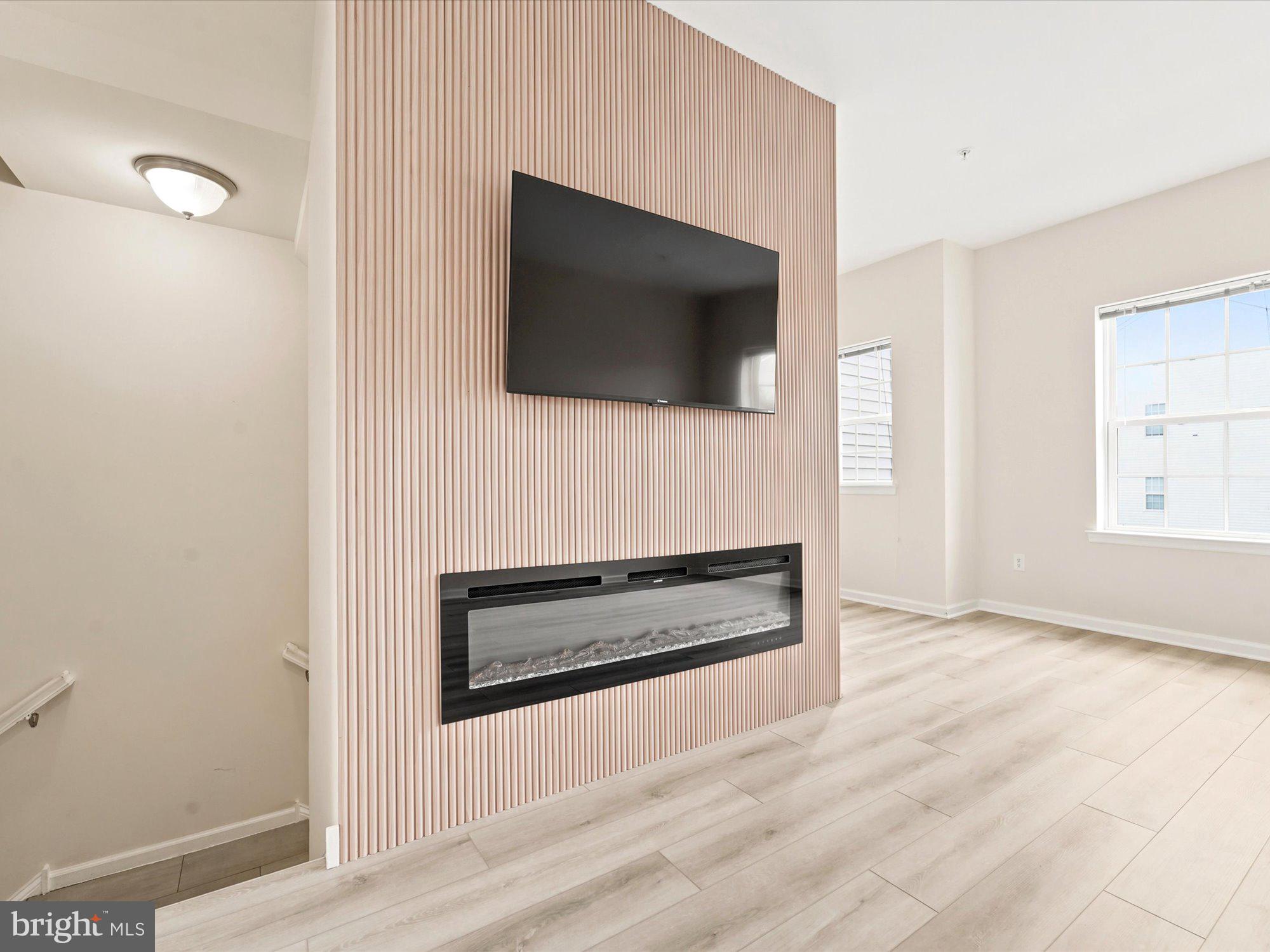 FAIRLESS HILLS - Residential