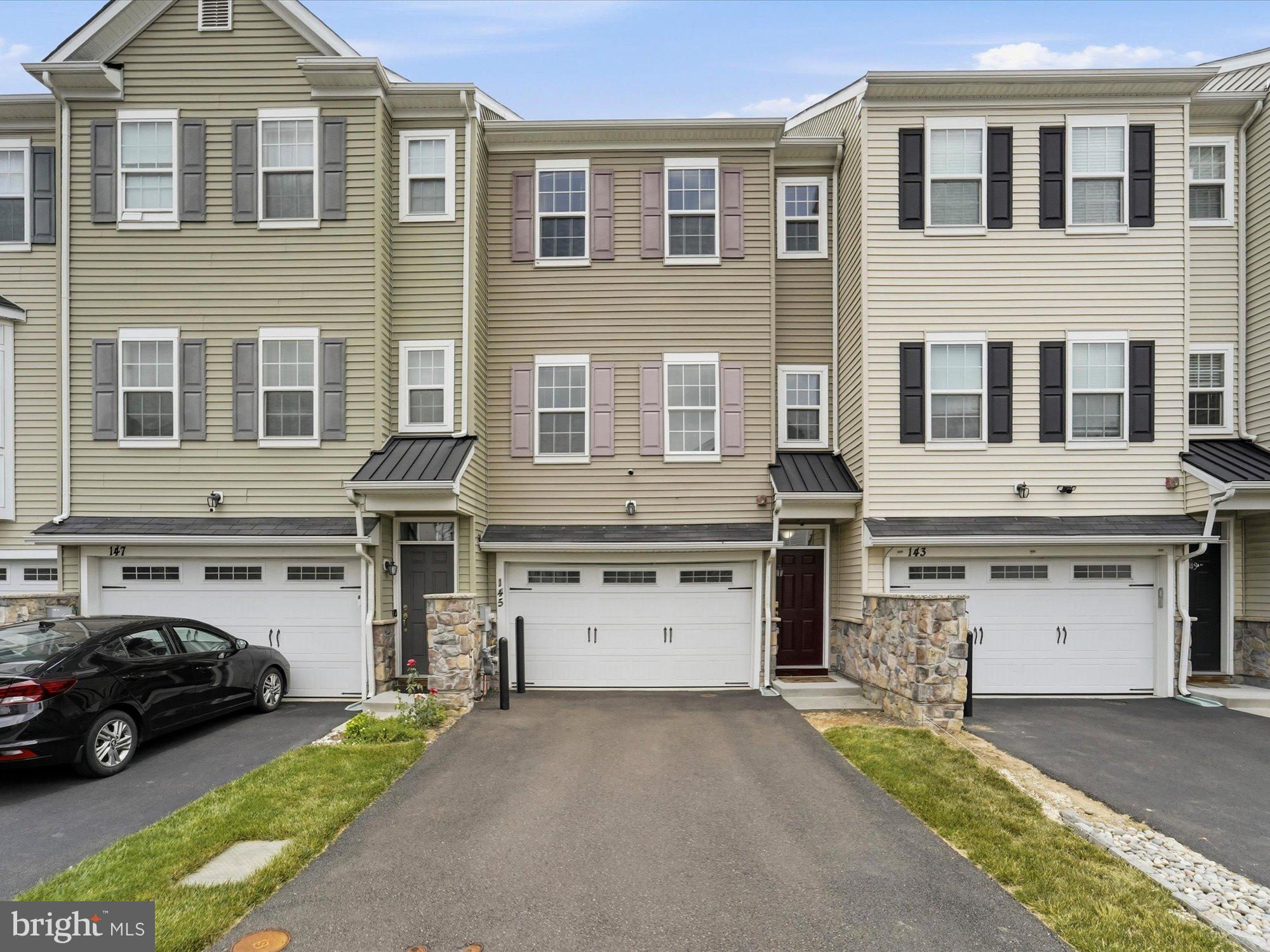 FAIRLESS HILLS - Residential