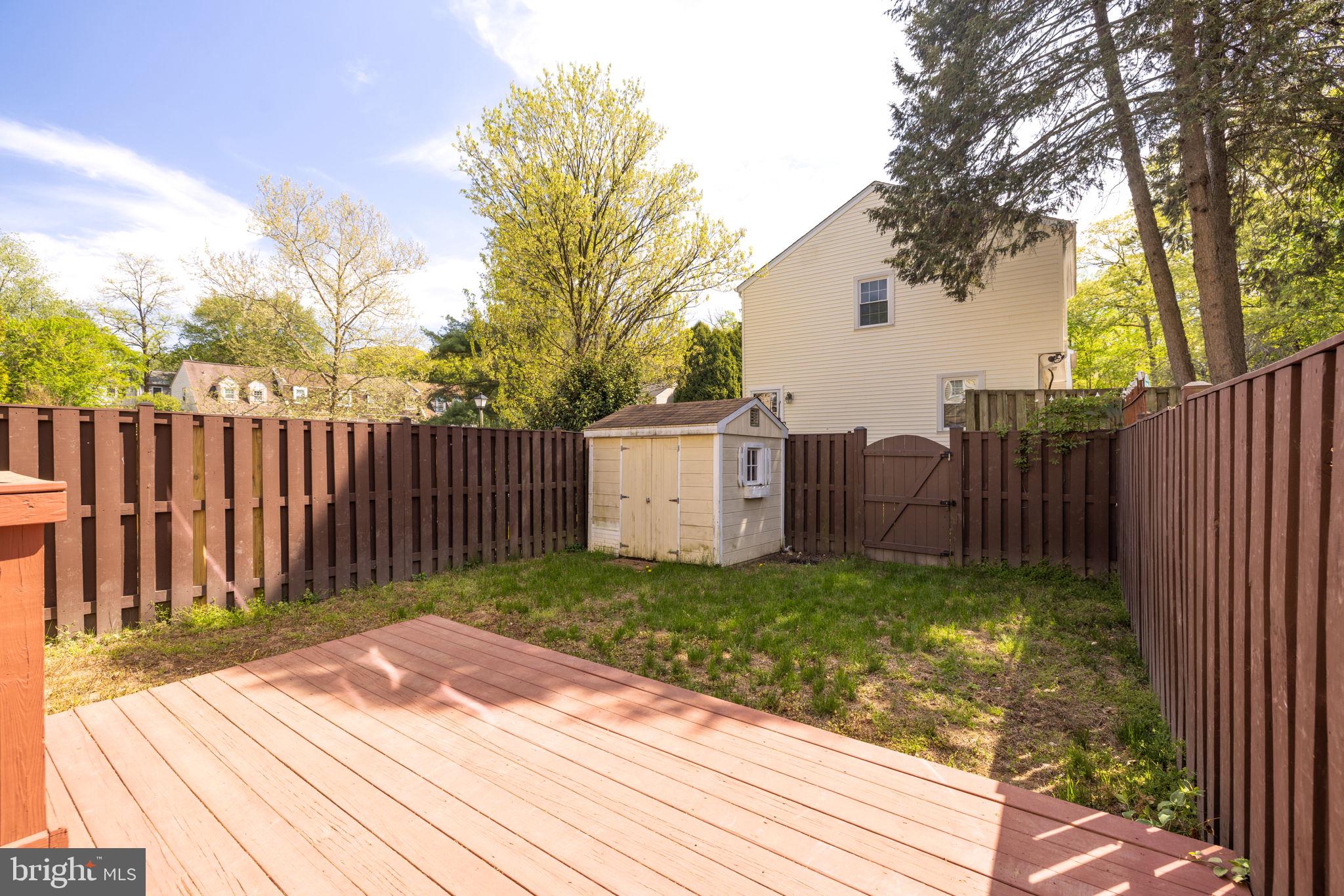 NEWINGTON STATION - Residential