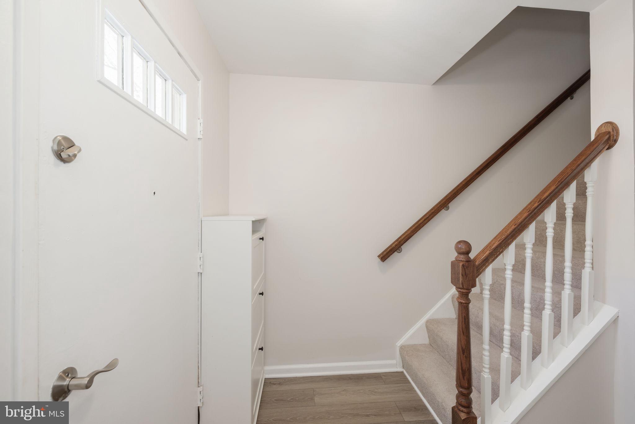 NEWINGTON STATION - Residential