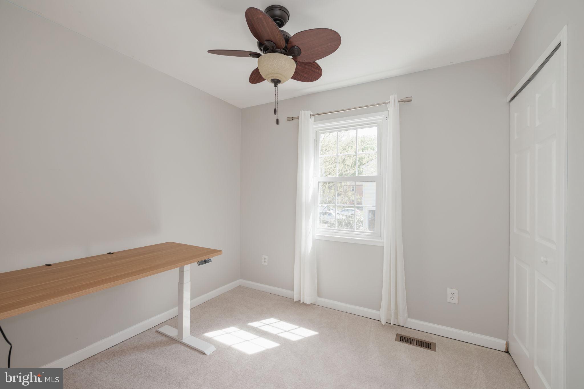 NEWINGTON STATION - Residential