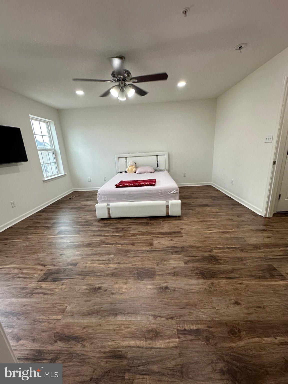 MORRIS PLACE - Residential