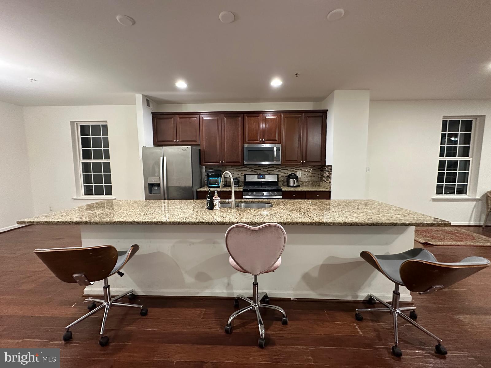 MORRIS PLACE - Residential