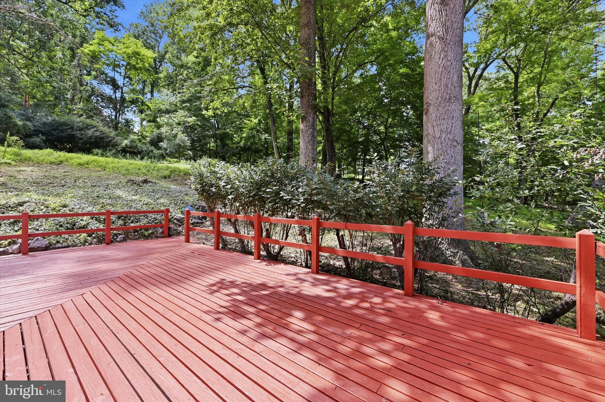 NORTH CREEK - Residential