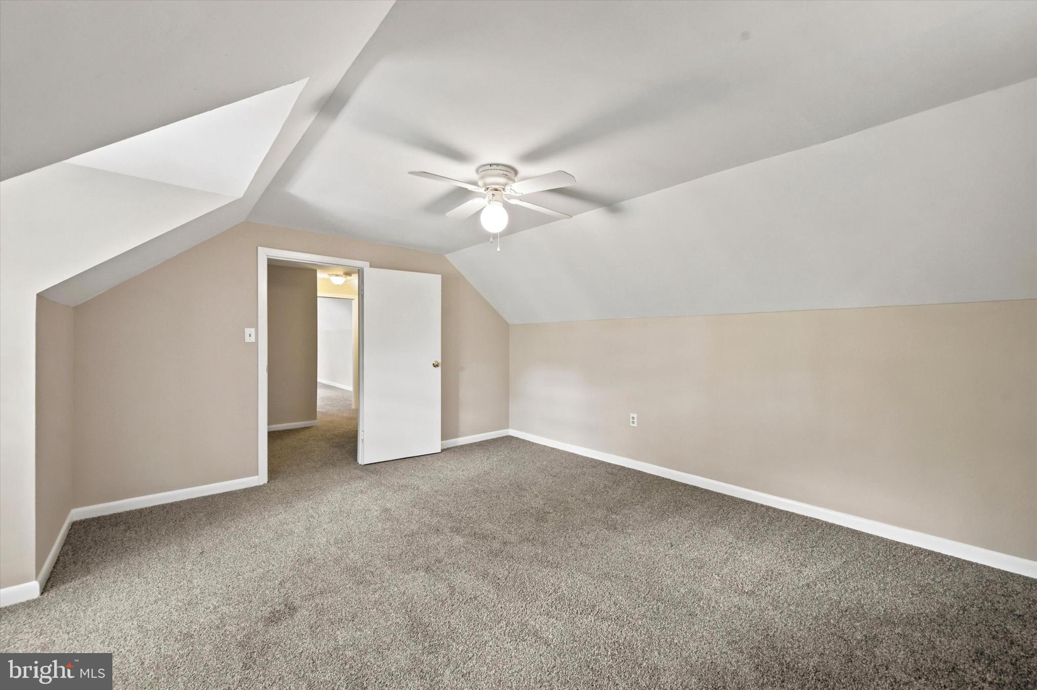 NORTH CREEK - Residential