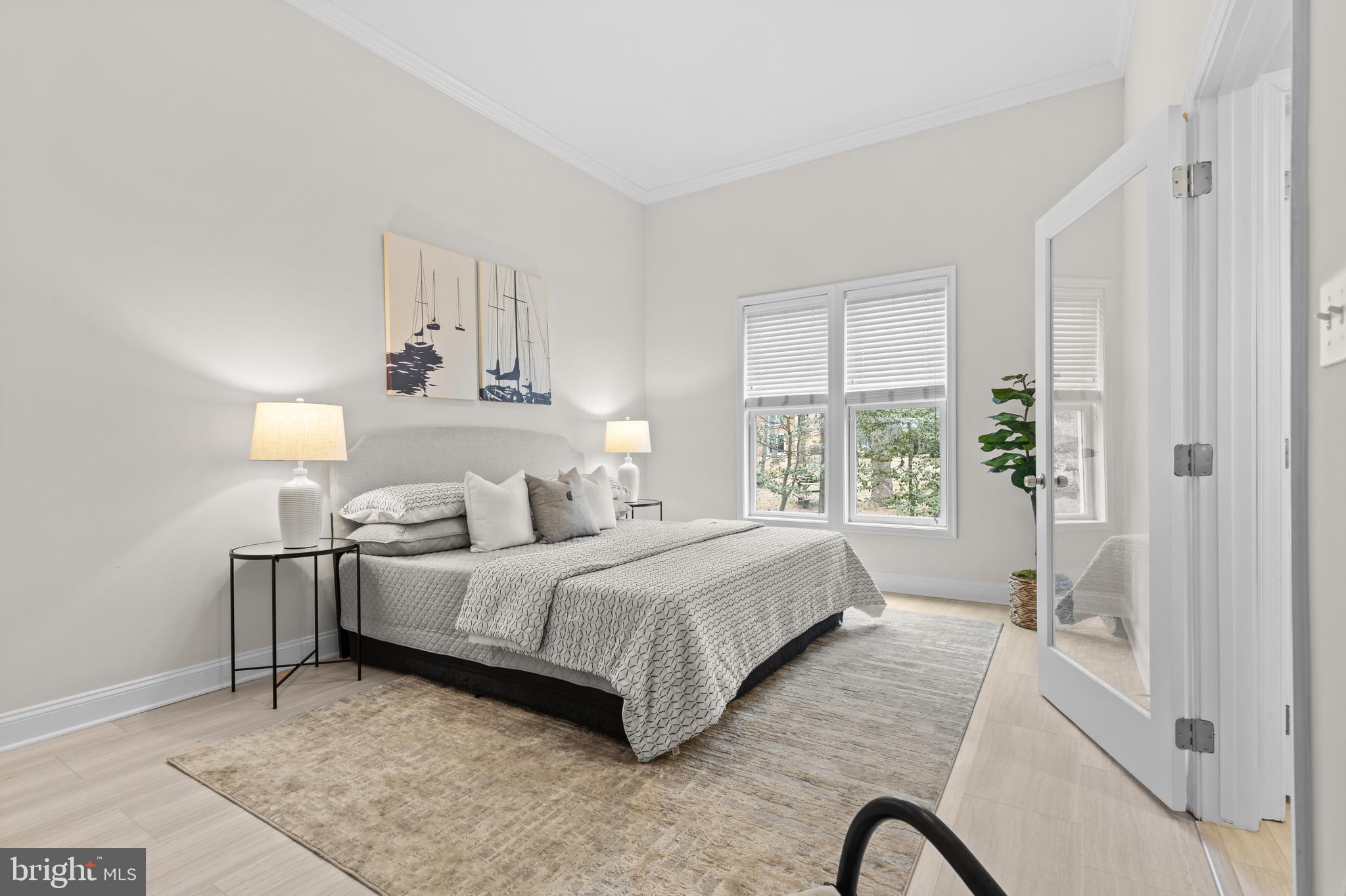 HILLSMERE ESTATES - Residential