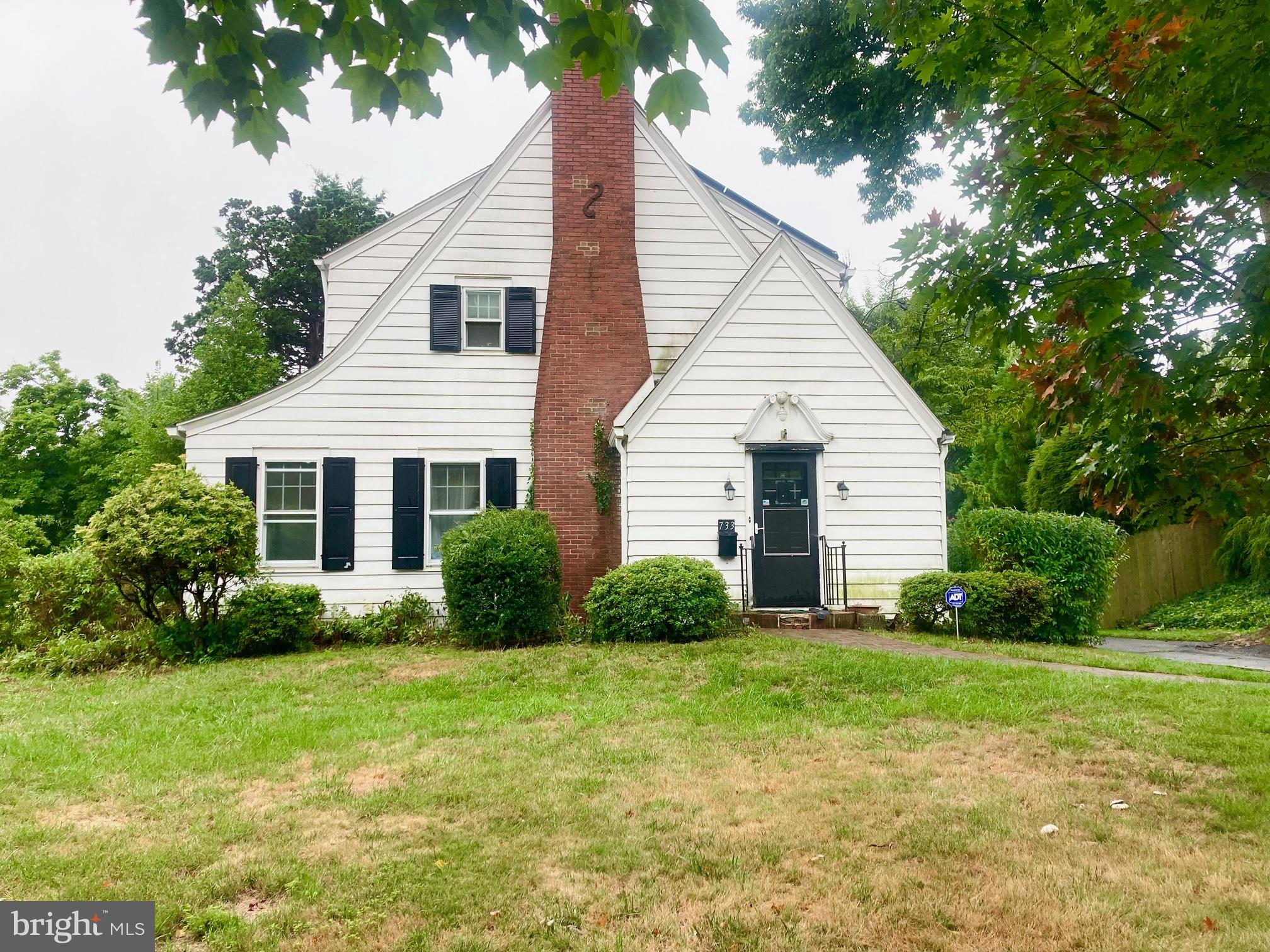 Very large single has been freshly painted t/o. Hardwood flooring has been professionally refinished throughout the entire first floor and staircase. Home features, vestibule entrance to large Living Room, wood fireplace; French doors to Sitting room/Office, Remodeled full Bath features Imported Porcelain tiles, new vanity /faucet, new lights. Large Formal Dining Room, Country Kitchen with porcelain glass backsplash, 1st floor laundry section, large Family Room with exit to rear patio. Very large rear yard detached two car garage. Features 15,000 gal . oval AB pool, with new sand Filter and new Hayward 1.5 hp pump. New vinyl fencing around the entire perimeter of rear yard for full privacy.  Turn-around staircase to upper floor, which has been recently installed with higher end carpeting throughout the five bedrooms and hallway. Two additional Hall Bathrooms. Pulldown steps to very large standup attic. Home features three bathrooms. Large partially finished Basement features Rec Room, storage room, Utility room.  Outside also features a detached two car garage and patio. Optional parking in rear yard "driveway" for additional 6 cars. Driveway in front for 3 cars. Windows have been replaced t/o.