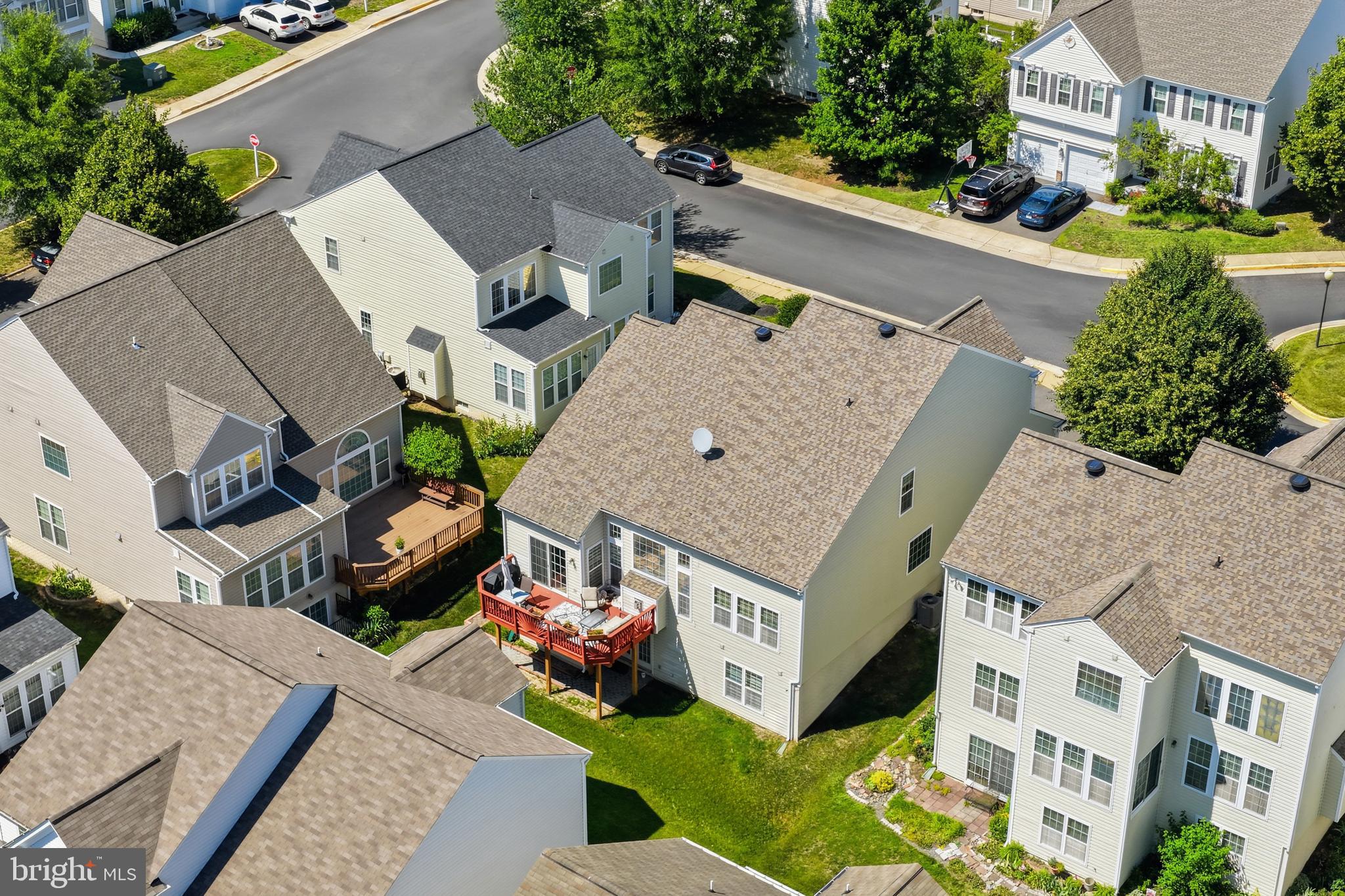 FAIRCREST - Residential