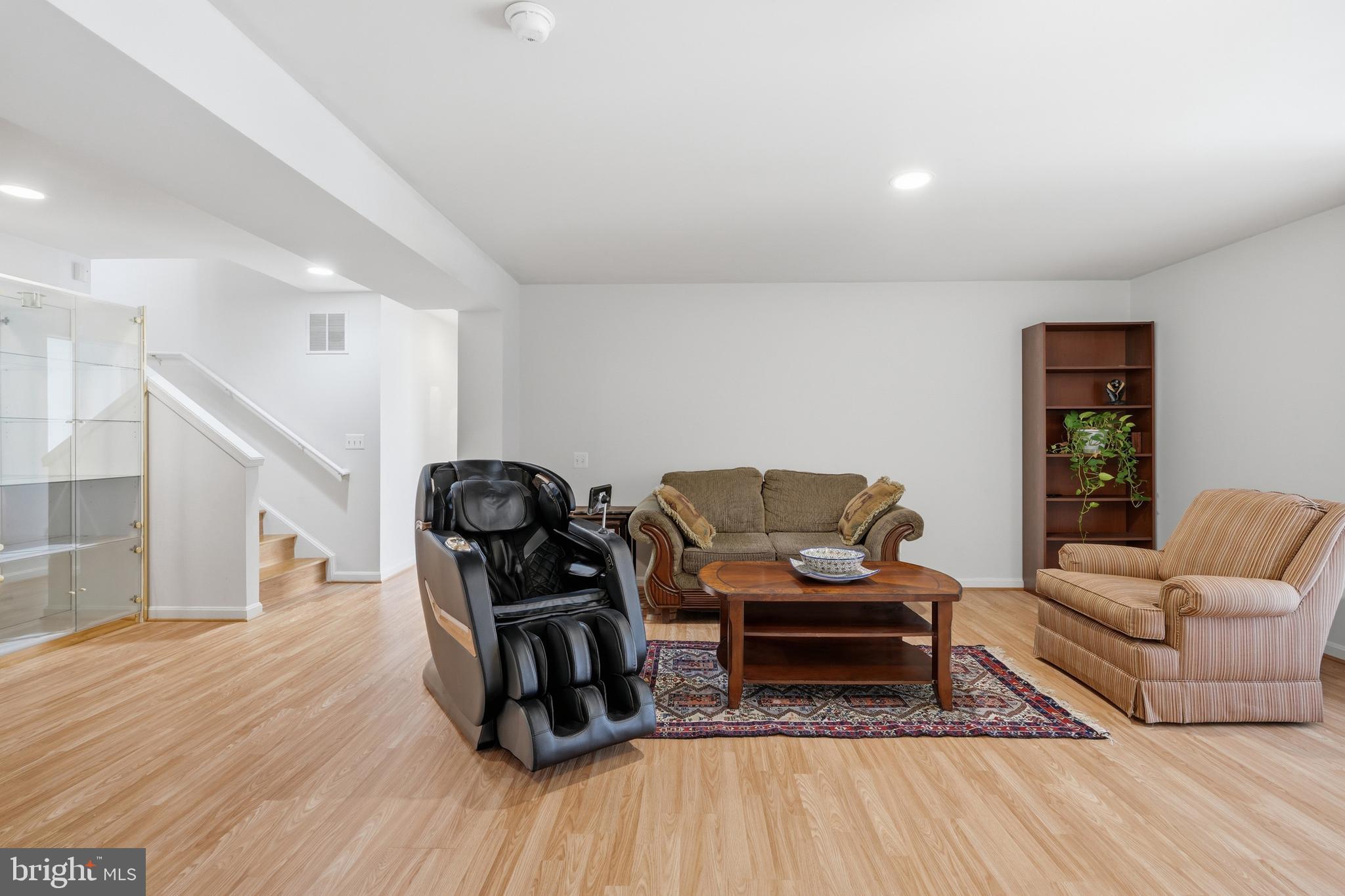 FAIRCREST - Residential