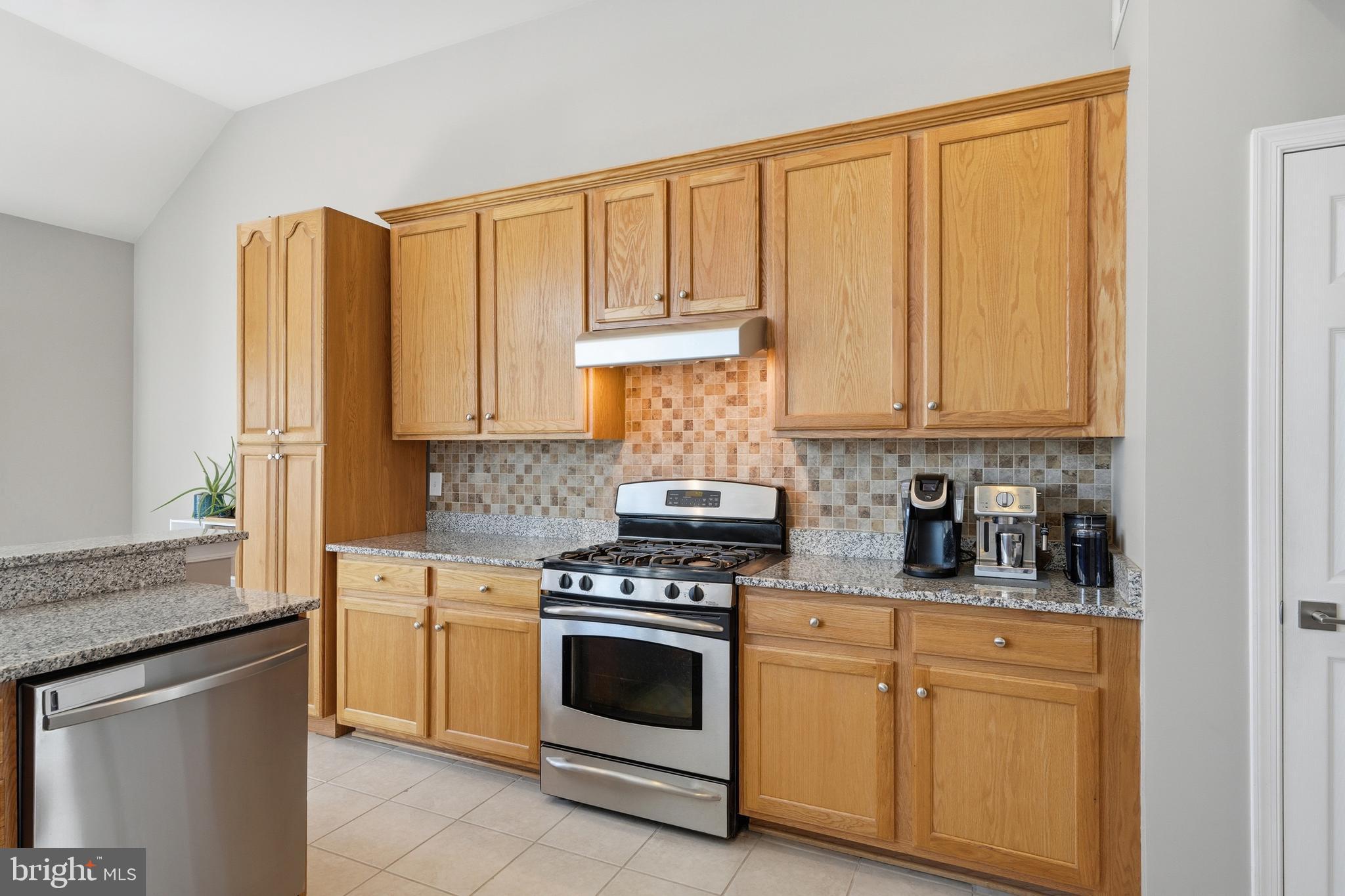 FAIRCREST - Residential