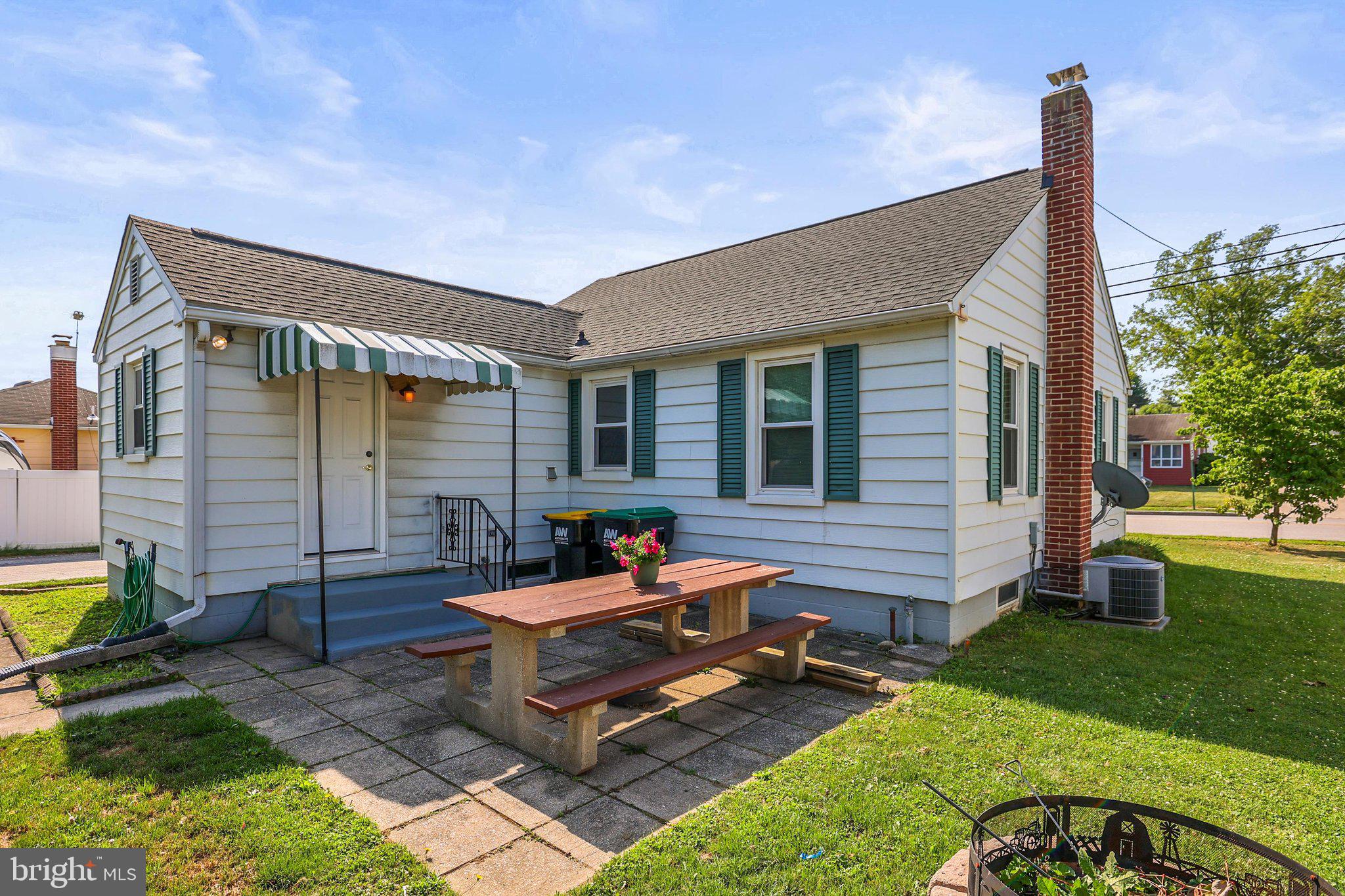HANOVER SHOE FARMS - Residential