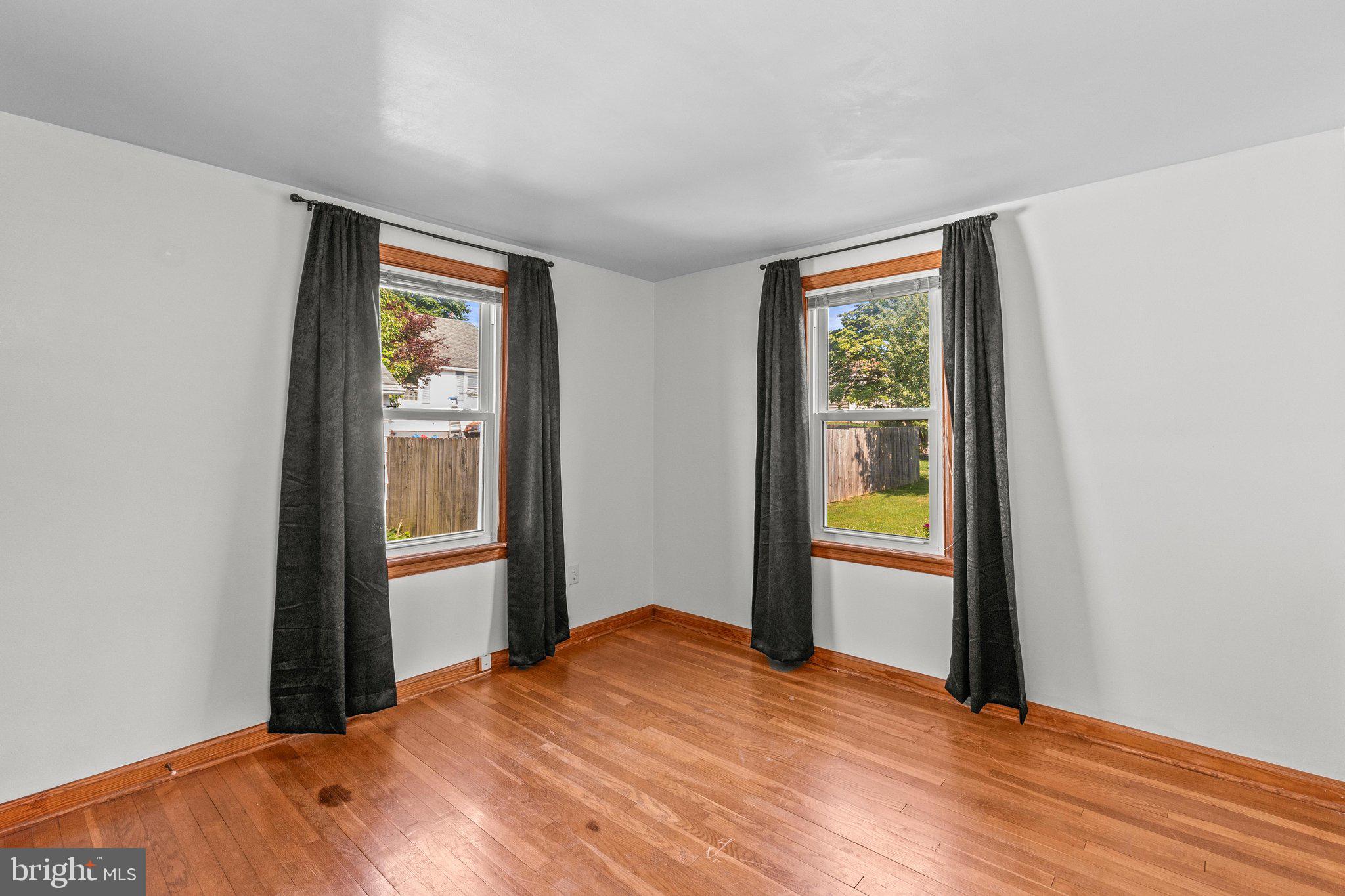 HANOVER SHOE FARMS - Residential