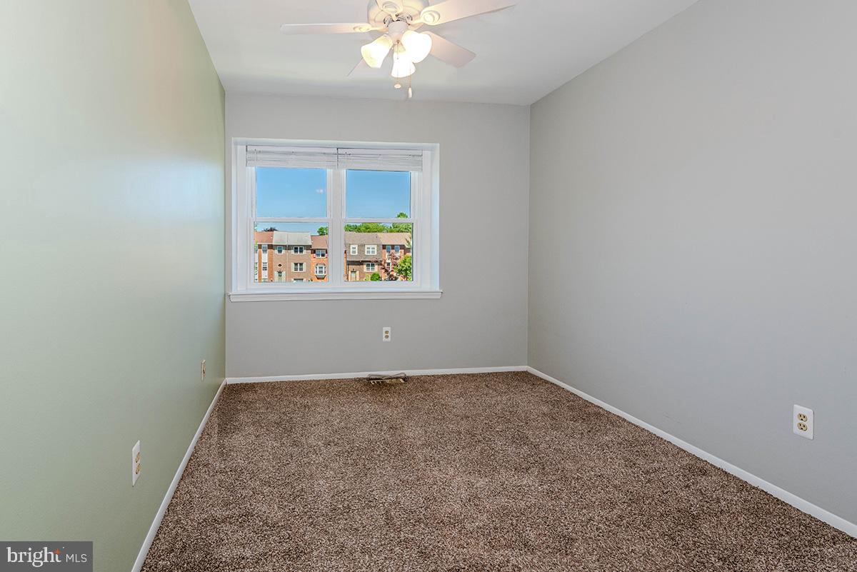 CROFTON VILLAGE - Residential